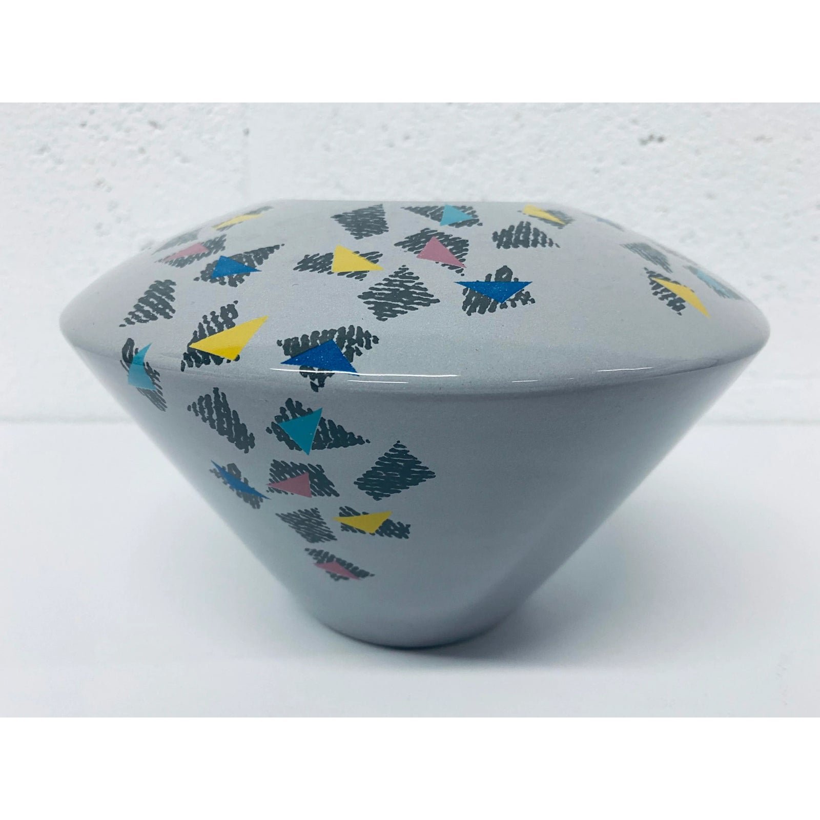postmoden-geometric-ceramic-vase-signed-baldelli-1923
