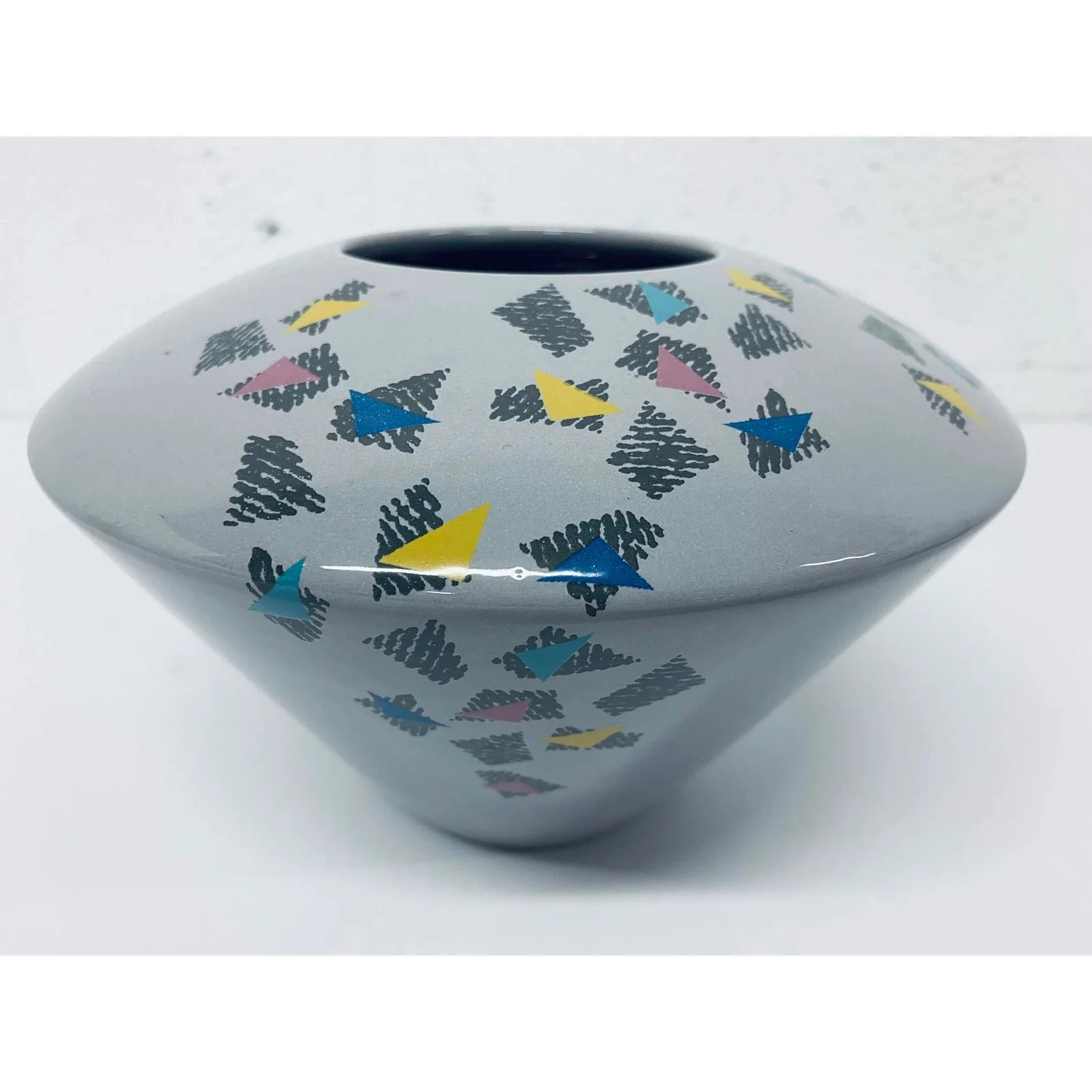 postmoden-geometric-ceramic-vase-signed-baldelli-5303