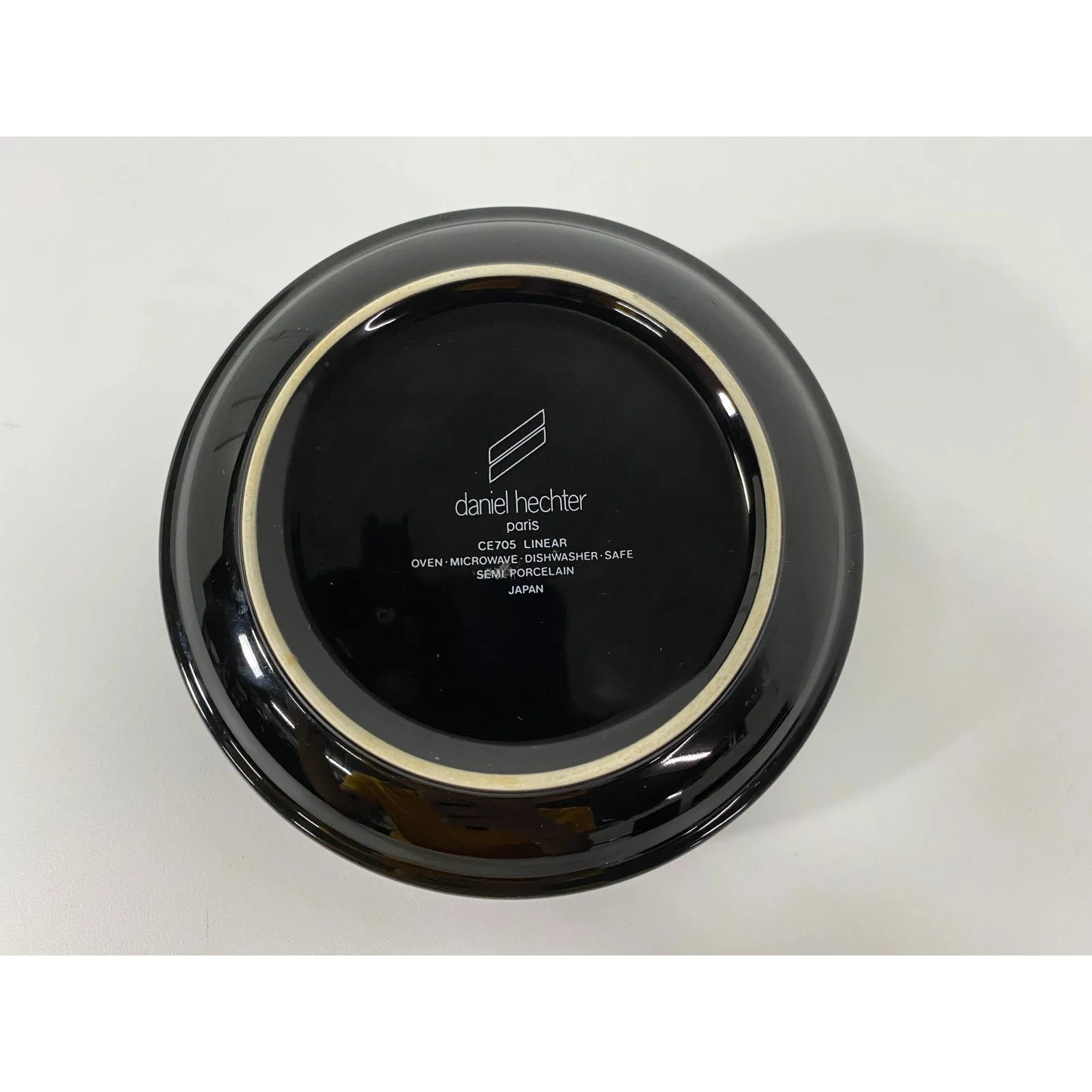 postmodern-design-black-ceramic-bowl-by-daniel-hechter-paris-5341