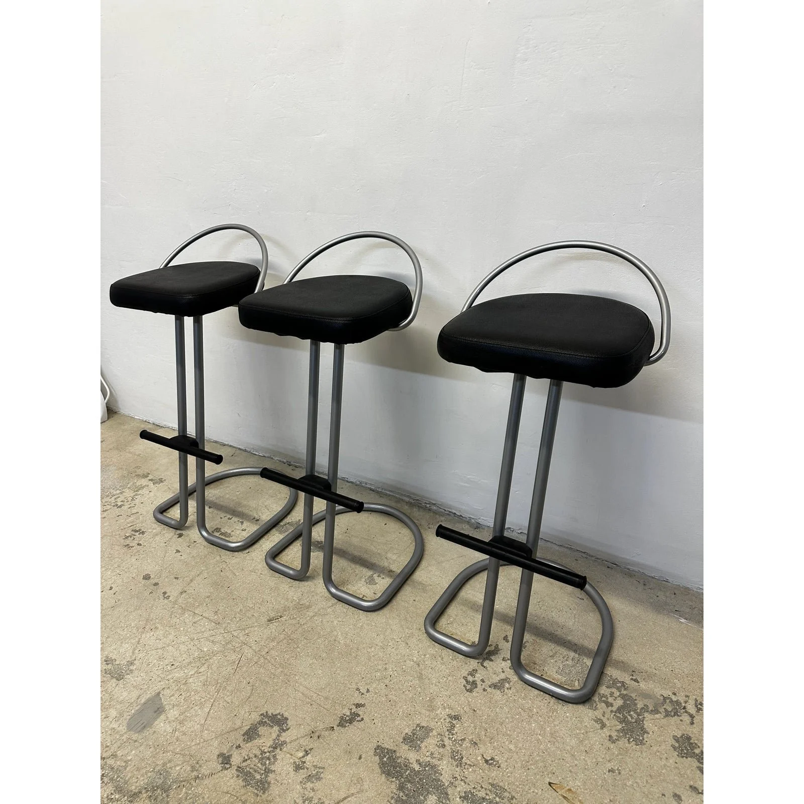 postmodern-italian-bar-stools-1980s-set-of-three-9747