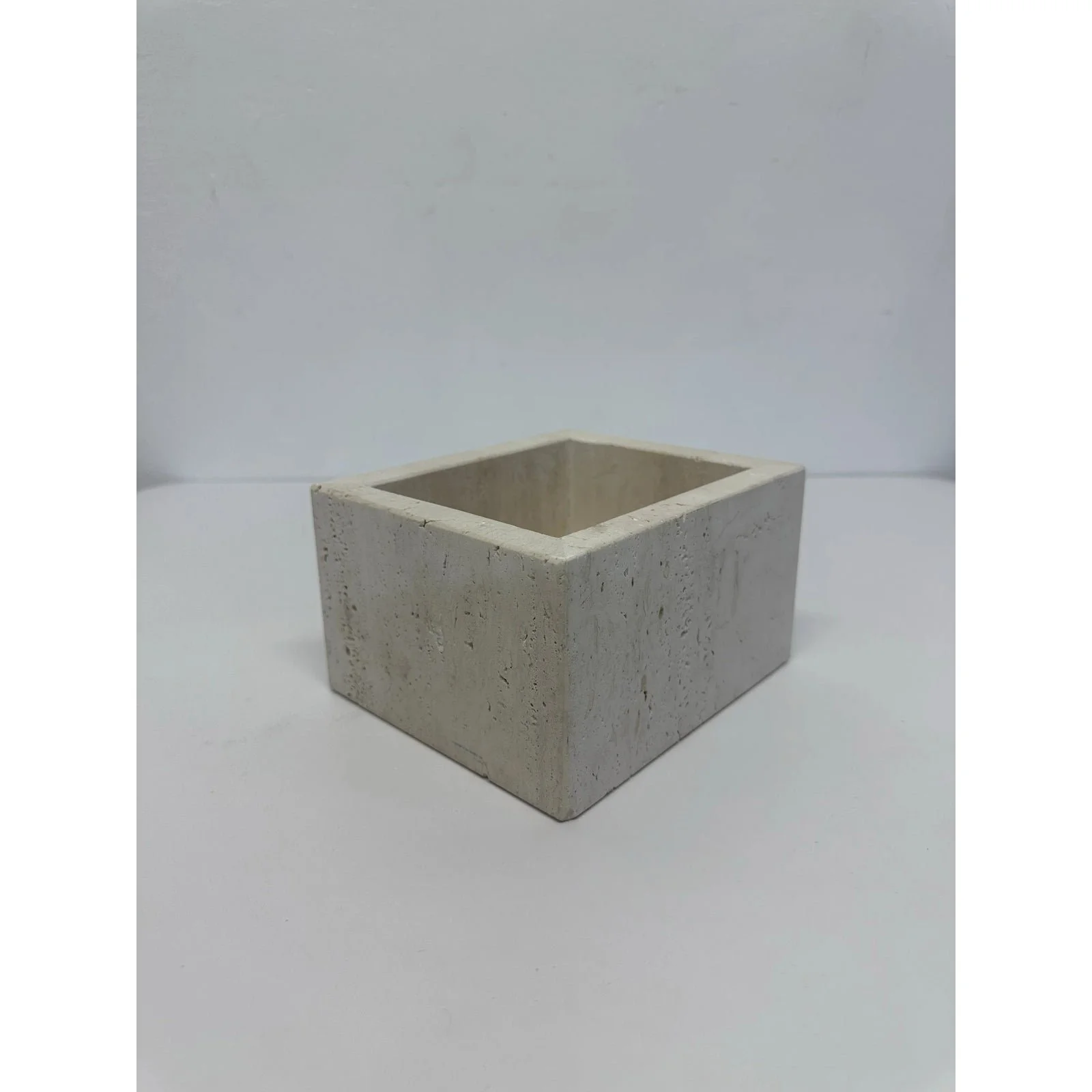 fratelli-mannelli-travertine-holster-box-1970s-9596