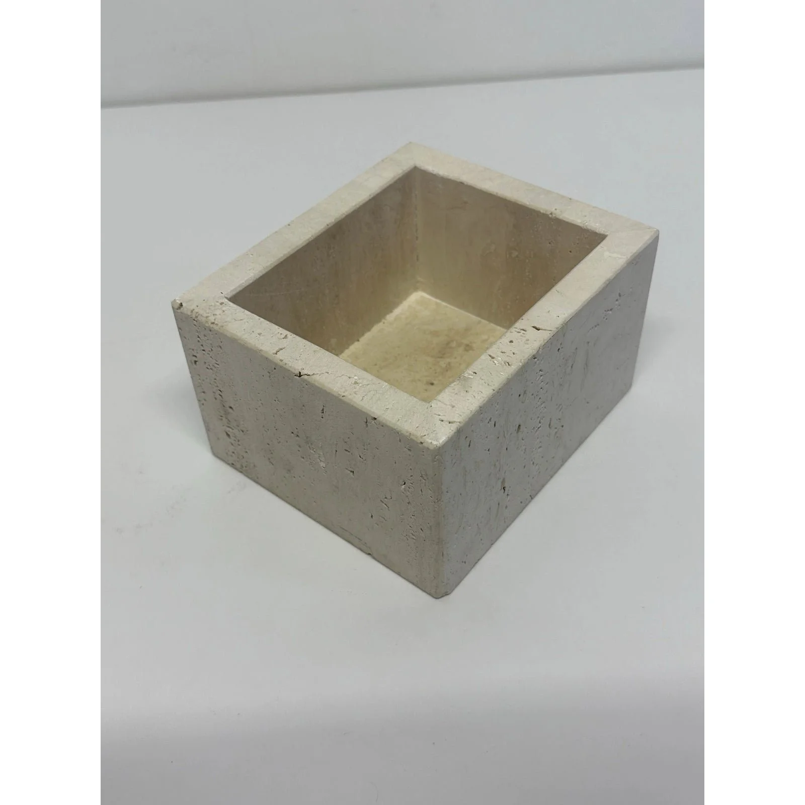 fratelli-mannelli-travertine-holster-box-1970s-8761