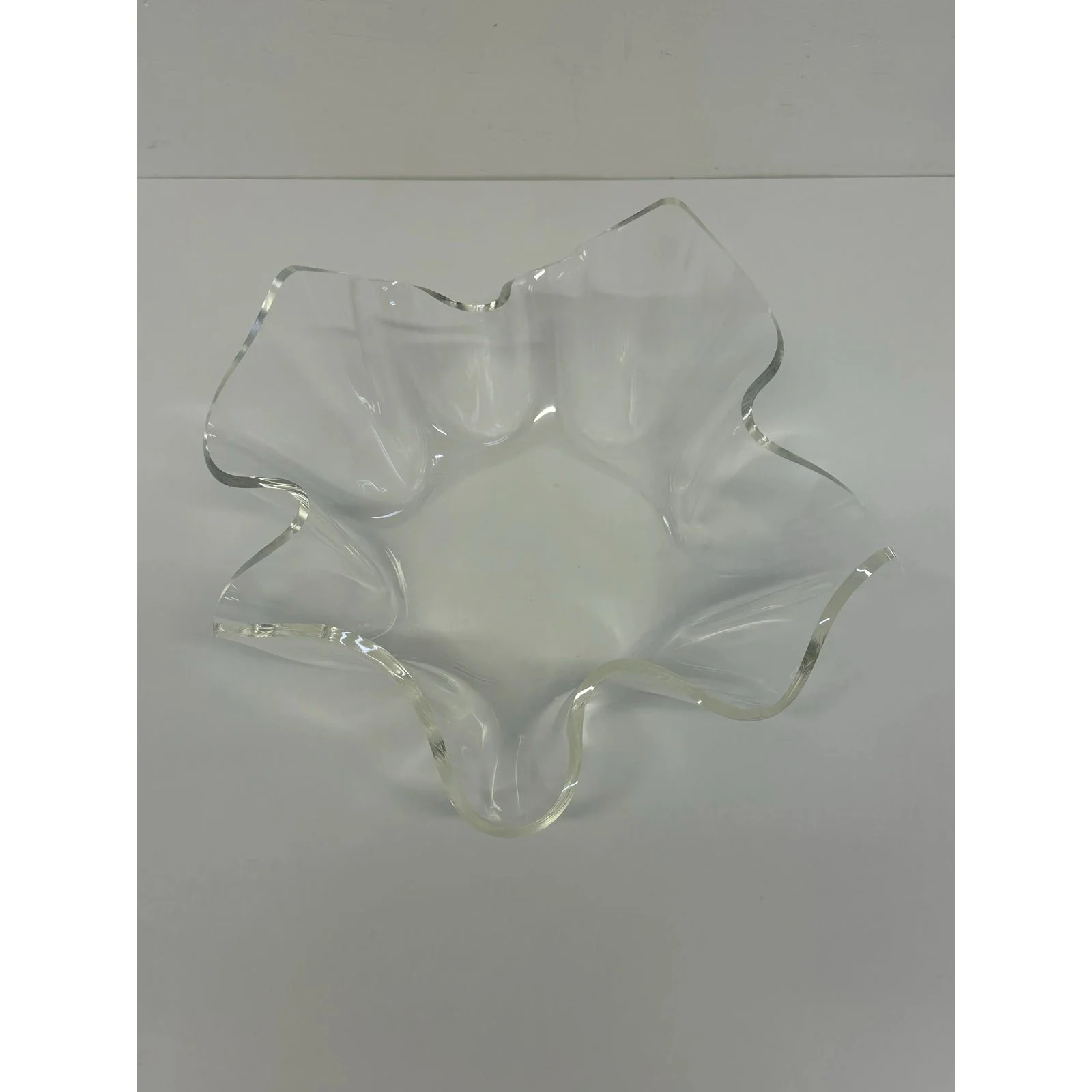mid-century-clear-lucite-handkerchief-draped-bowl-7292
