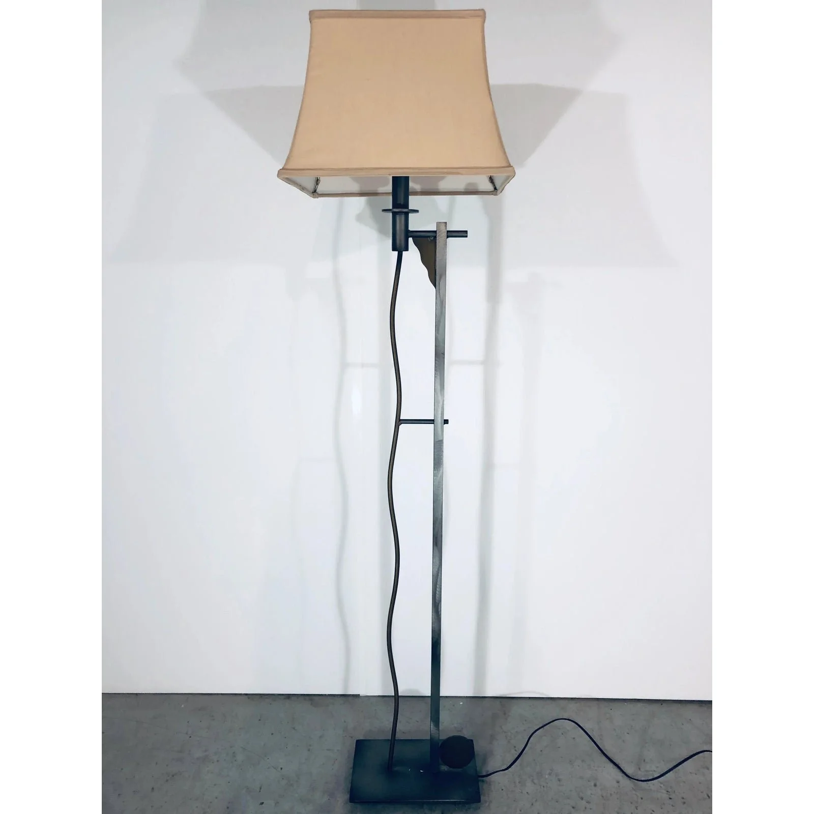 robert-sonneman-for-kovacs-memphis-floor-lamp-8447