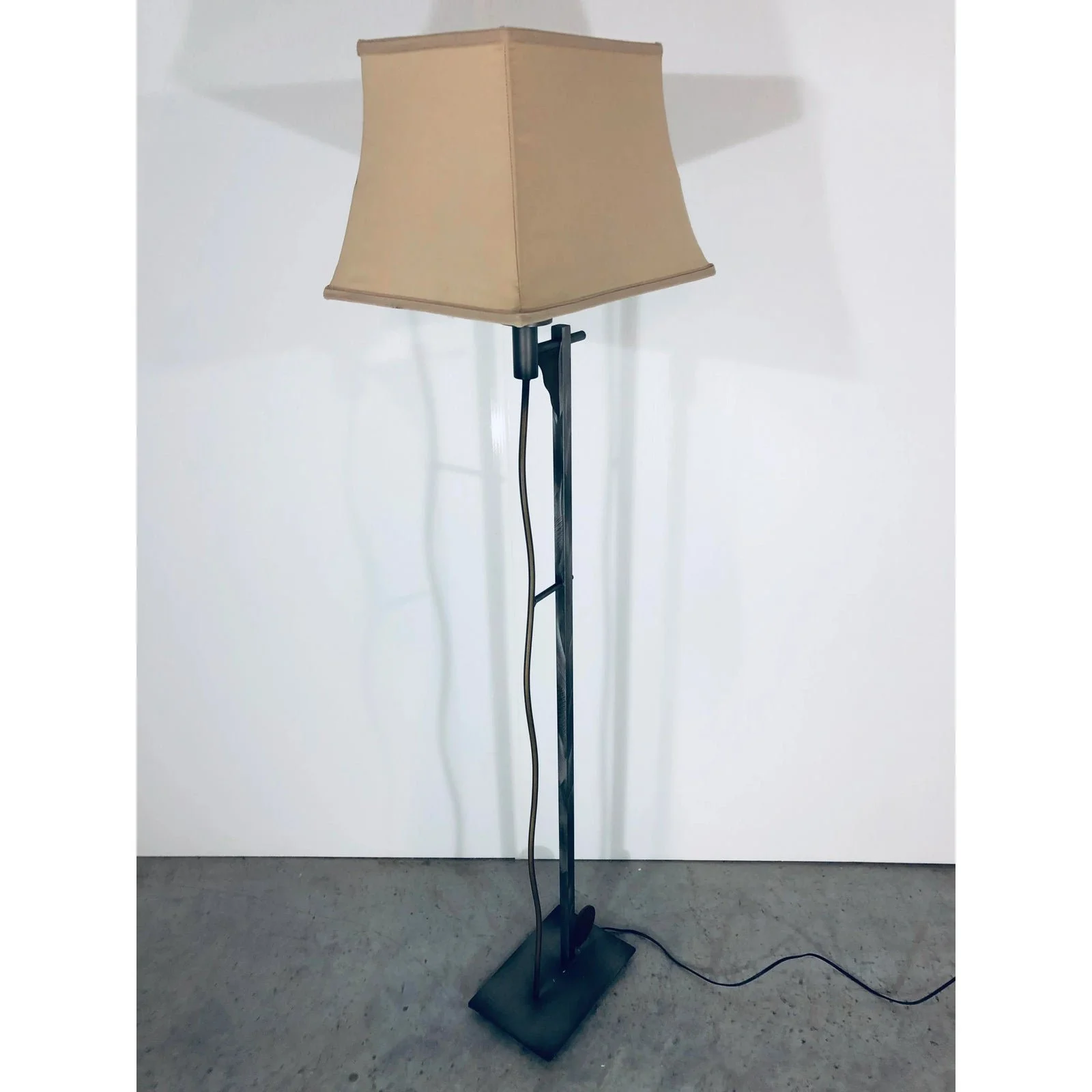 robert-sonneman-for-kovacs-memphis-floor-lamp-9377