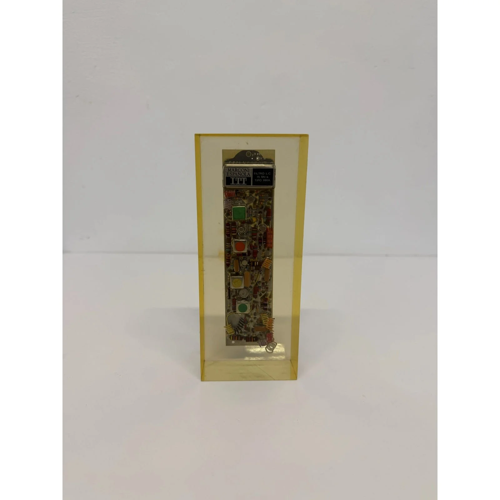 vintage-lucite-encased-computer-chip-paperweight-sculpture-spain-1980s-4192