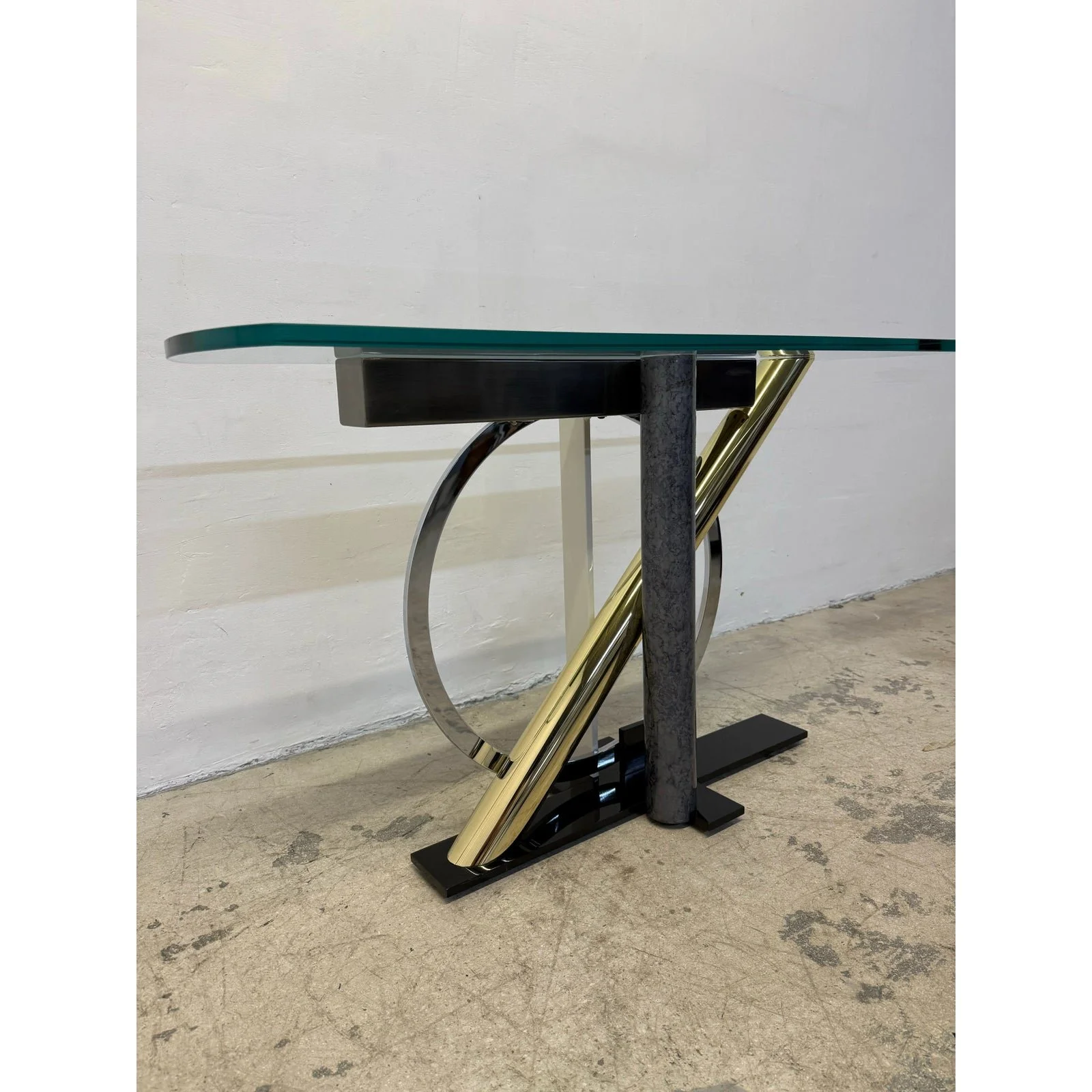 kaizo-oto-for-dia-postmodern-memphis-style-console-table-2686