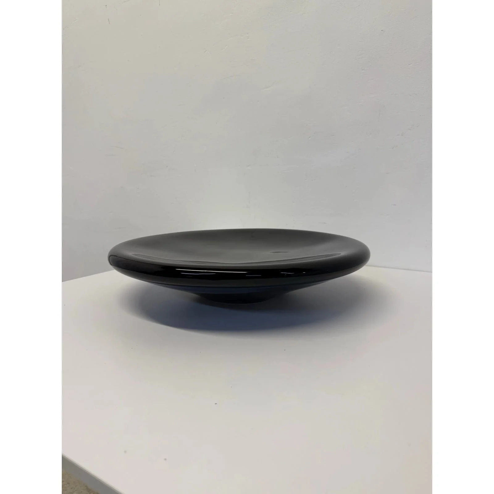 postmodern-black-handcrafted-blown-glass-bowl-1980s-3021