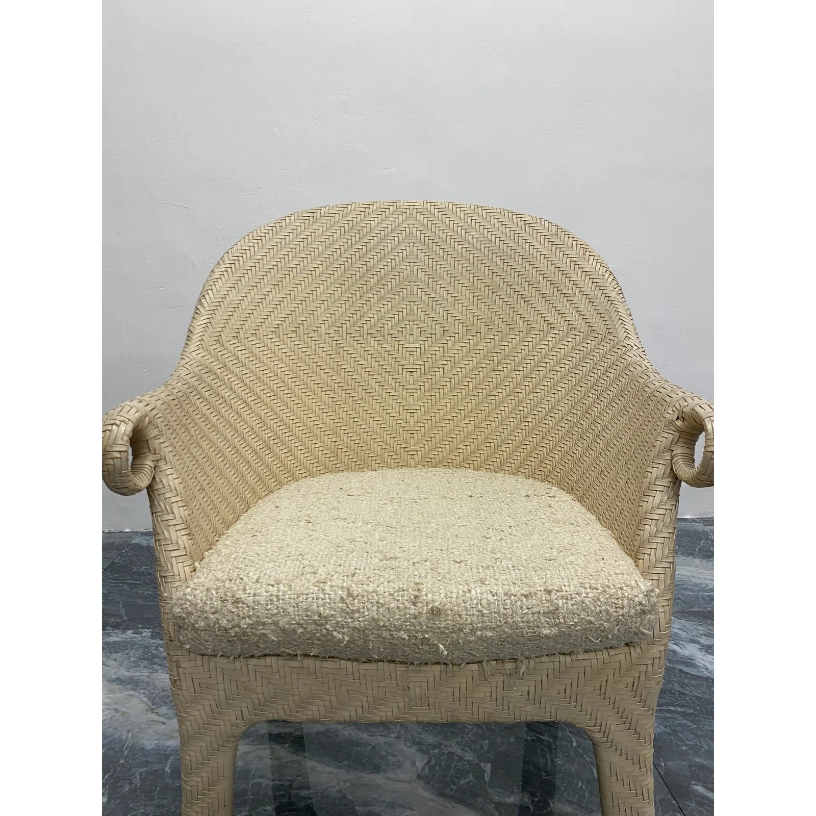 cream-woven-leather-arm-chair-with-original-boucle-cushioned-seat-5112