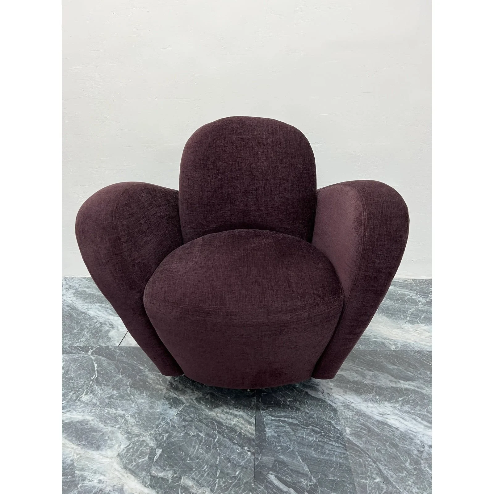 michael-wolk-miami-swivel-loung-chair-on-casters-9359