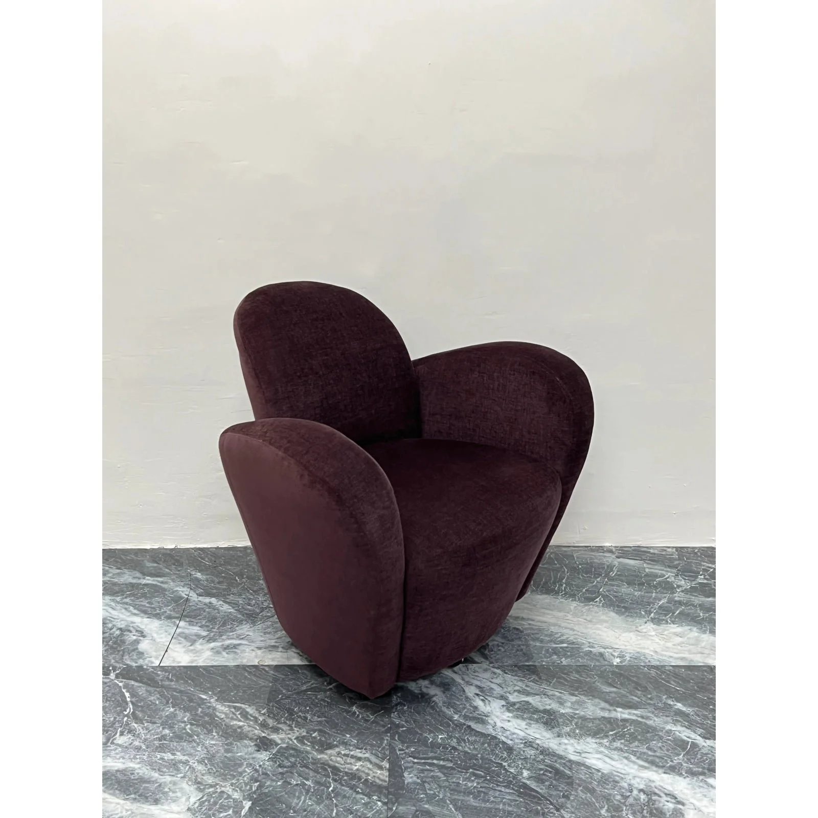 michael-wolk-miami-swivel-loung-chair-on-casters-7952