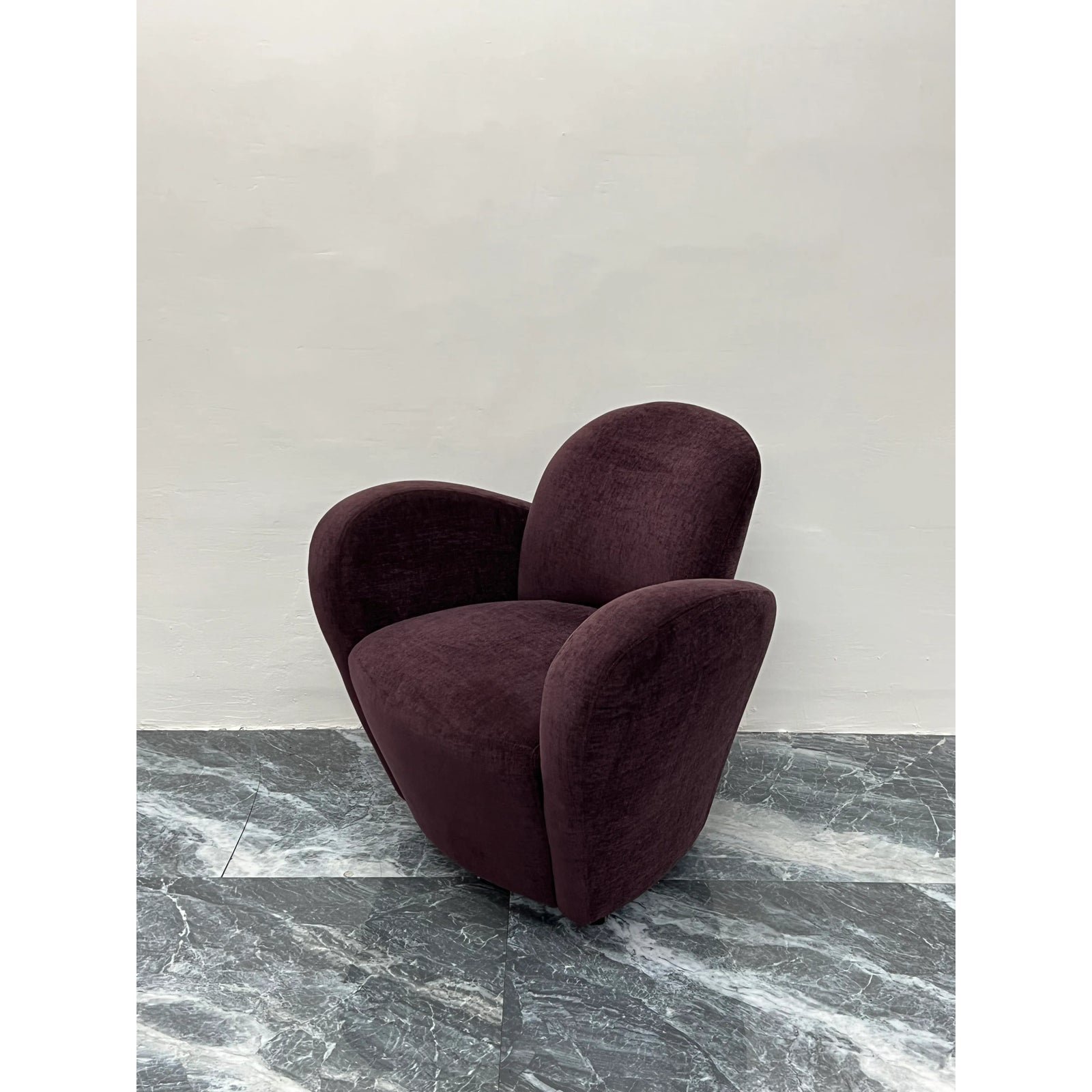 michael-wolk-miami-swivel-loung-chair-on-casters-7924