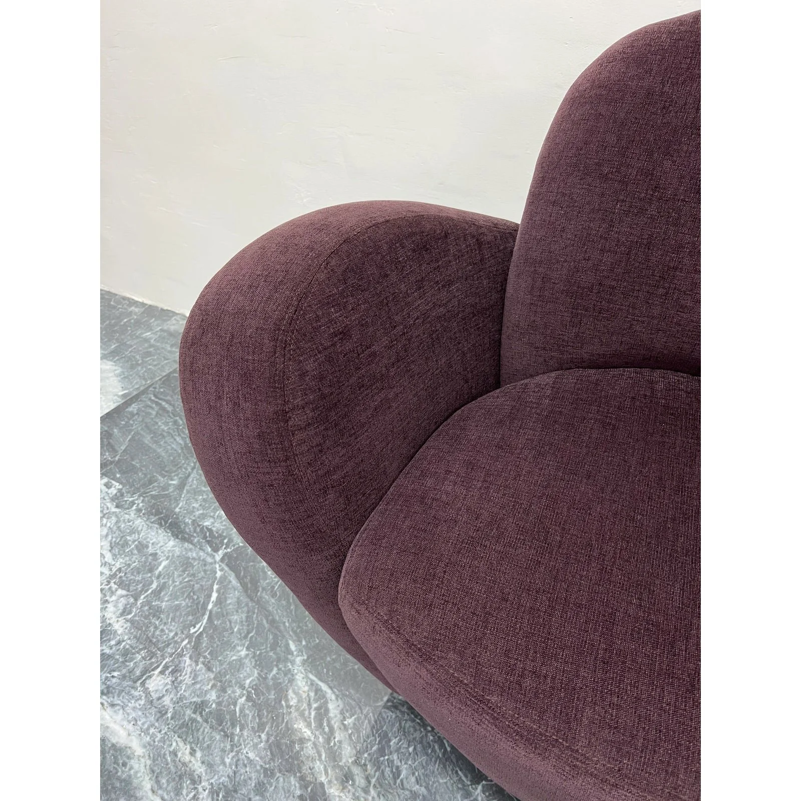 michael-wolk-miami-swivel-loung-chair-on-casters-8727