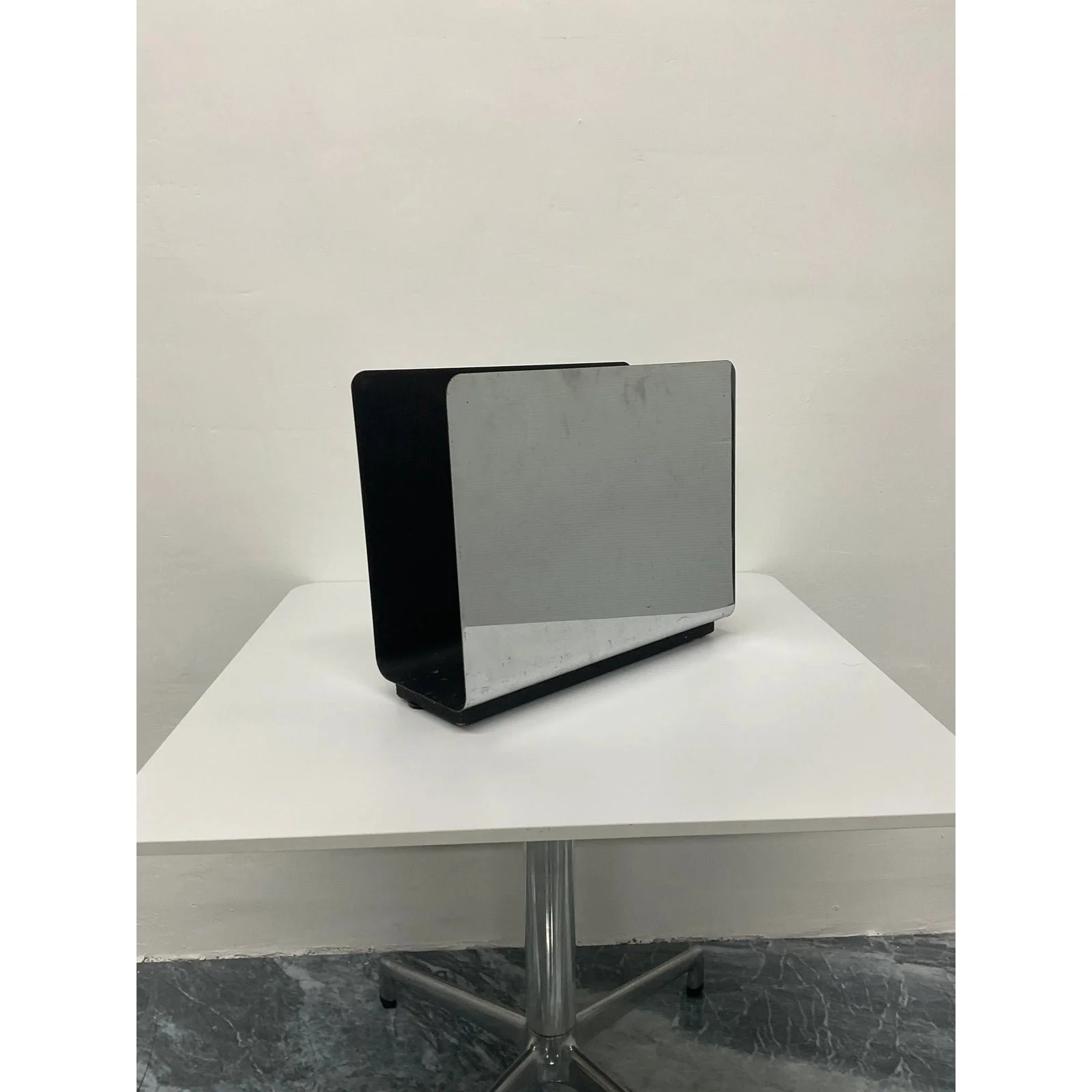 mid-century-modern-chrome-and-black-steel-magazine-rack-6058