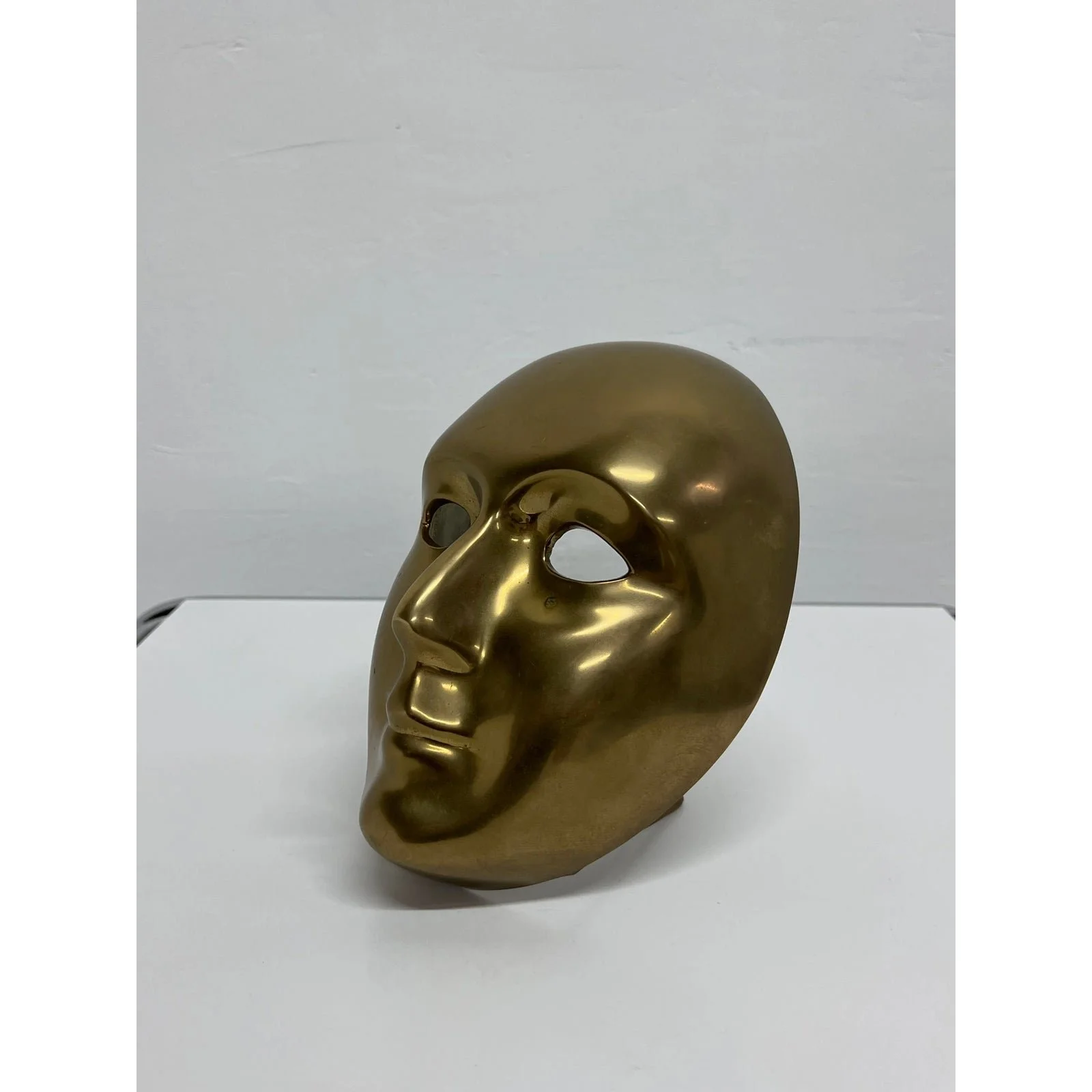 polished-bronze-venetian-mask-sculpture-by-volere-1994-3228