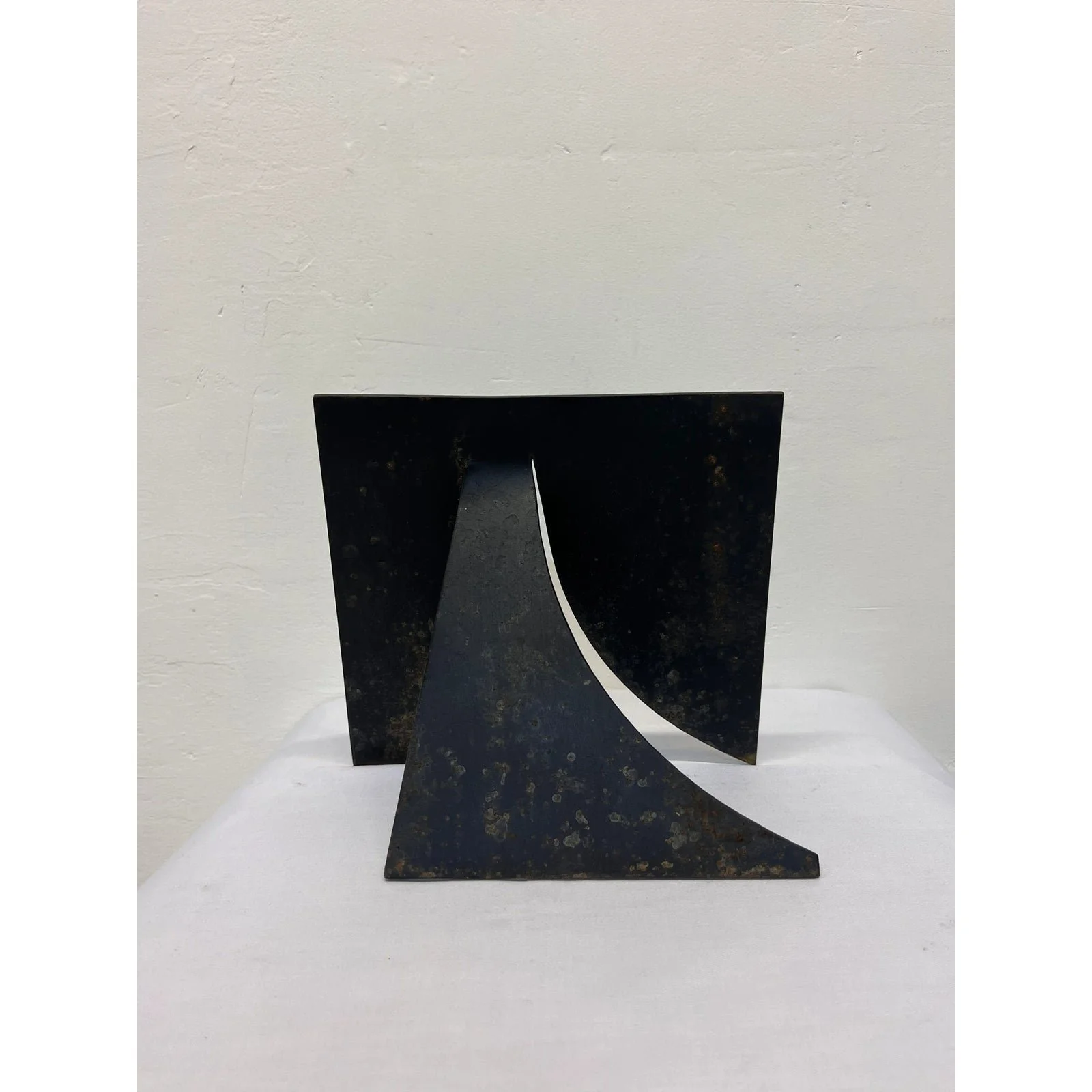 brazilian-modern-black-steel-abstract-table-sculpture-1980s-8482