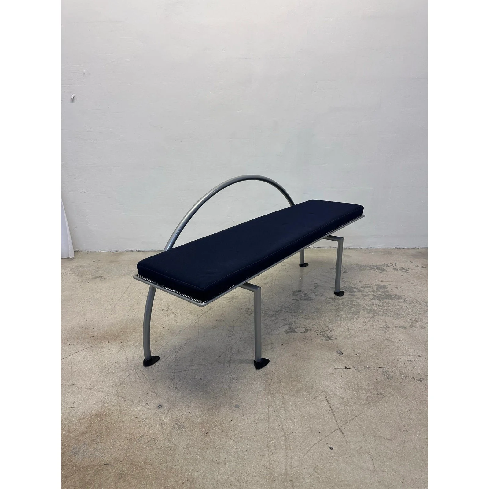 alessandro-mendini-postmodern-karina-bench-for-baleri-italia-9645