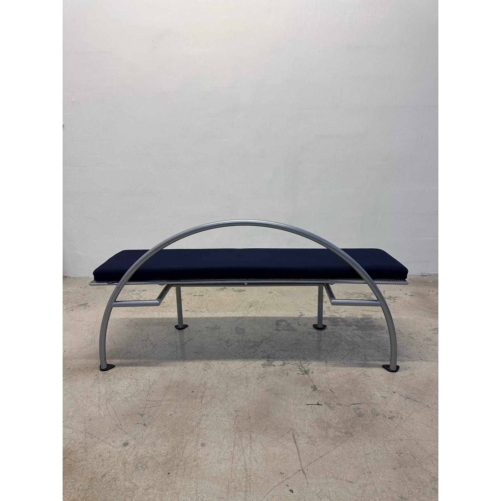 alessandro-mendini-postmodern-karina-bench-for-baleri-italia-7106