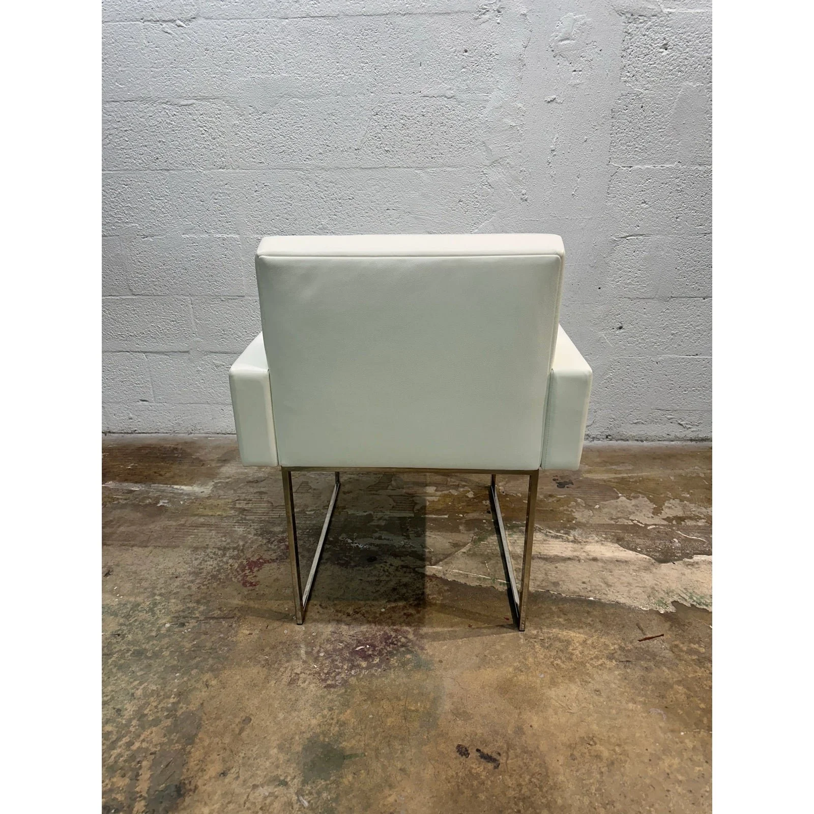 pair-of-brueton-white-naugahyde-and-chrome-frame-dining-arm-chairs-twelve-available-8553