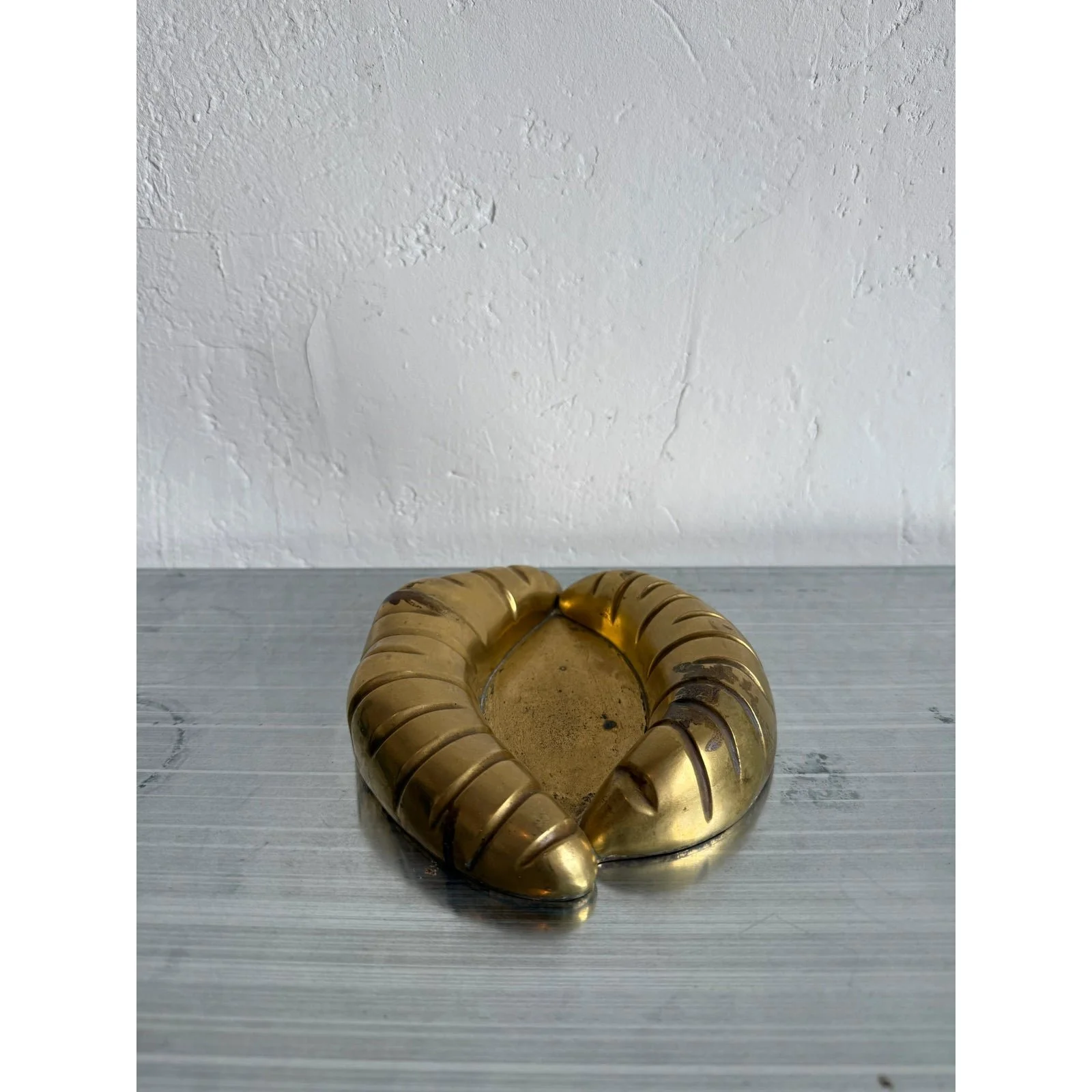 brazilian-modern-bronze-lips-ashtray-or-catchall-1960s-1877