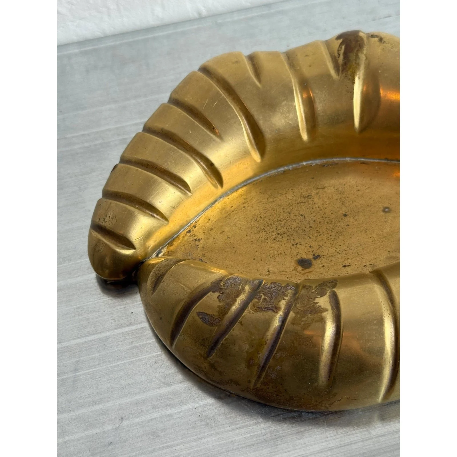 brazilian-modern-bronze-lips-ashtray-or-catchall-1960s-2398