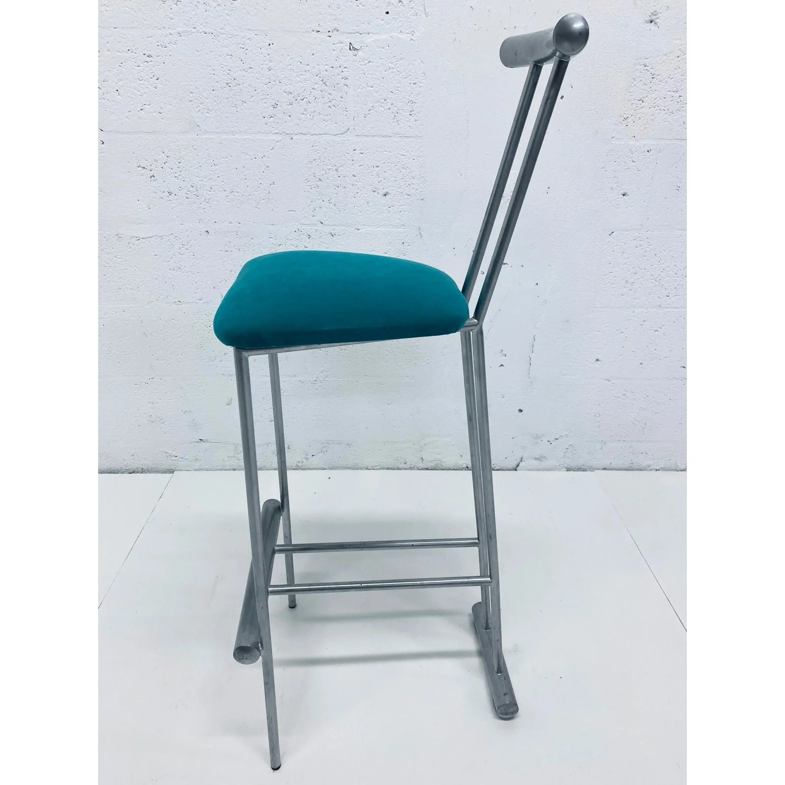 postmodern-memphis-style-bar-stool-1980s-1493