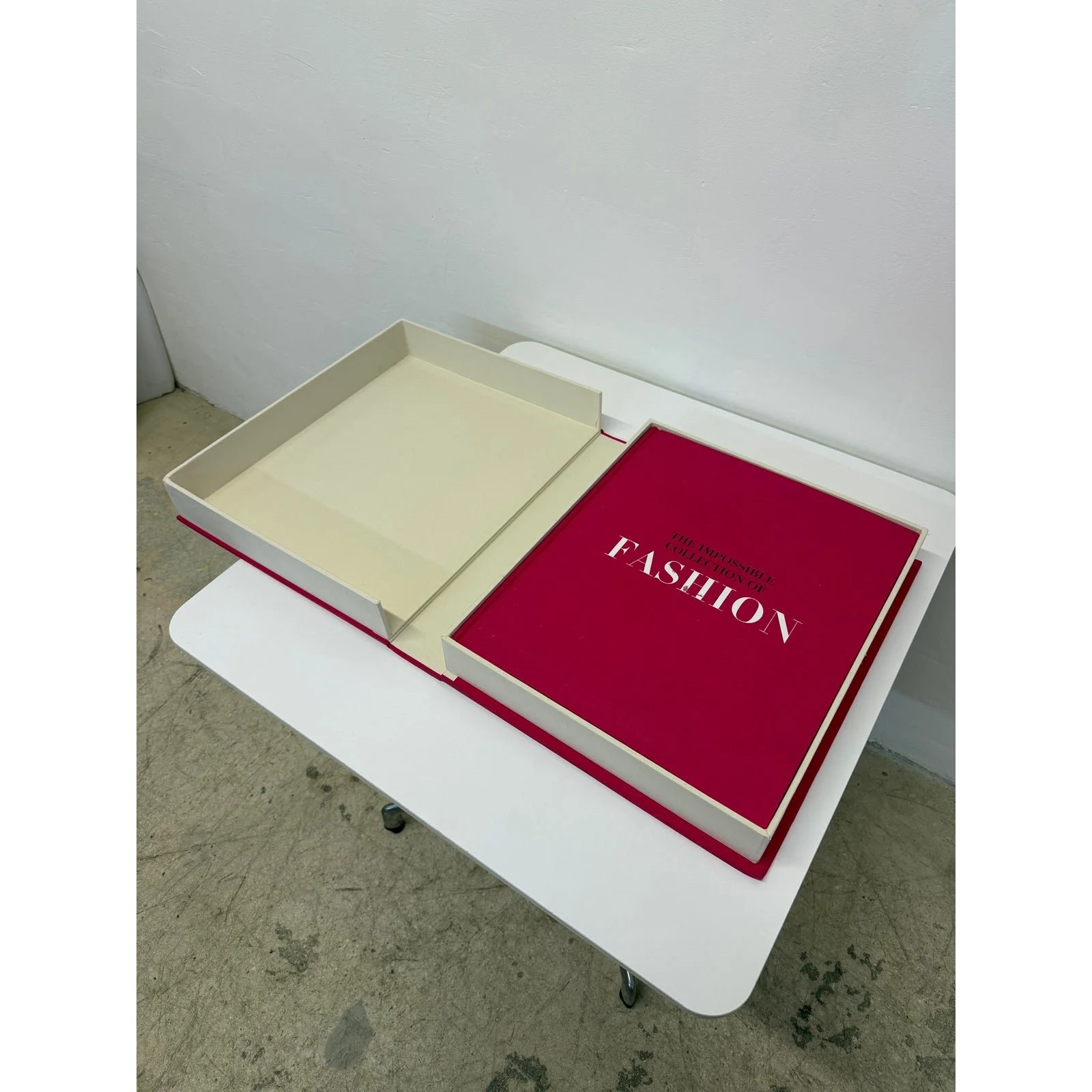 the-impossible-collection-of-fashion-assouline-2483