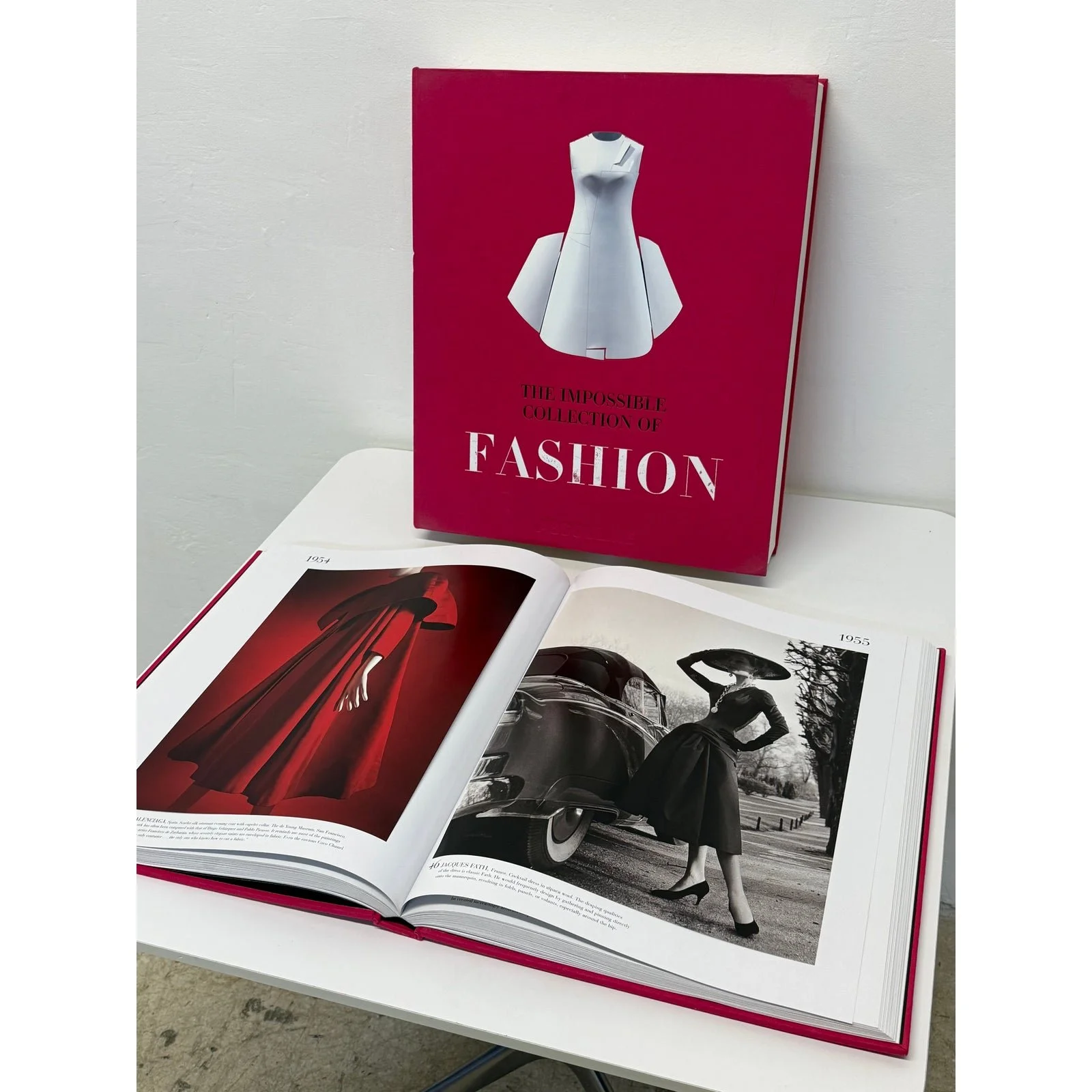 the-impossible-collection-of-fashion-assouline-0729