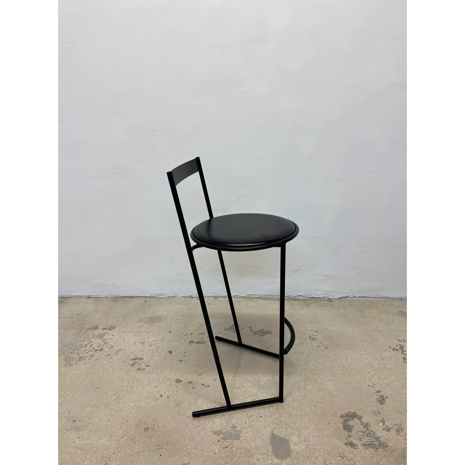 emilio-nanni-musme-counter-stool-for-fly-line-1984-9005