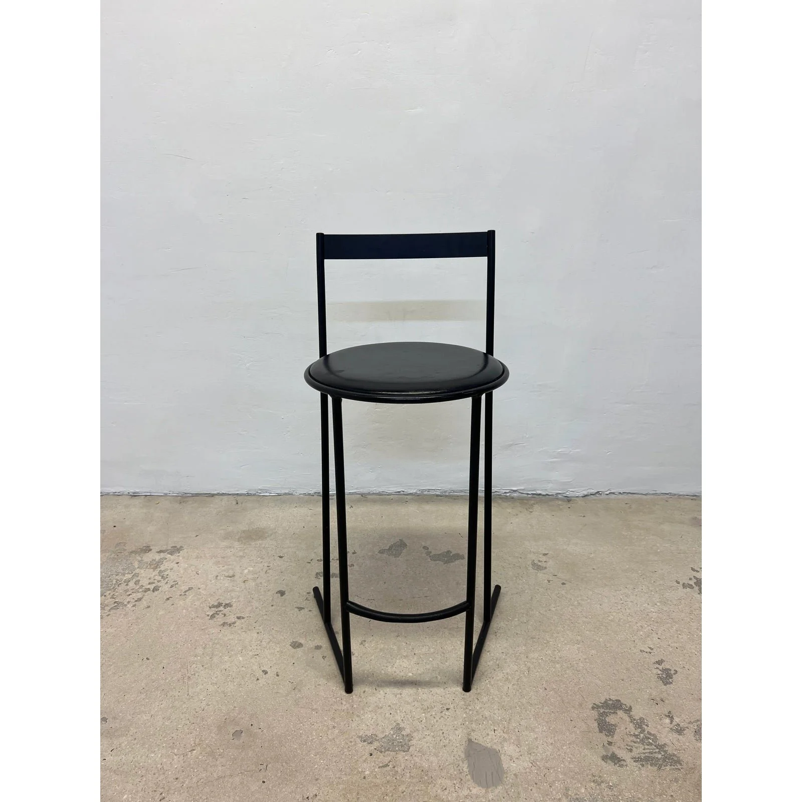 emilio-nanni-musme-counter-stool-for-fly-line-1984-7710