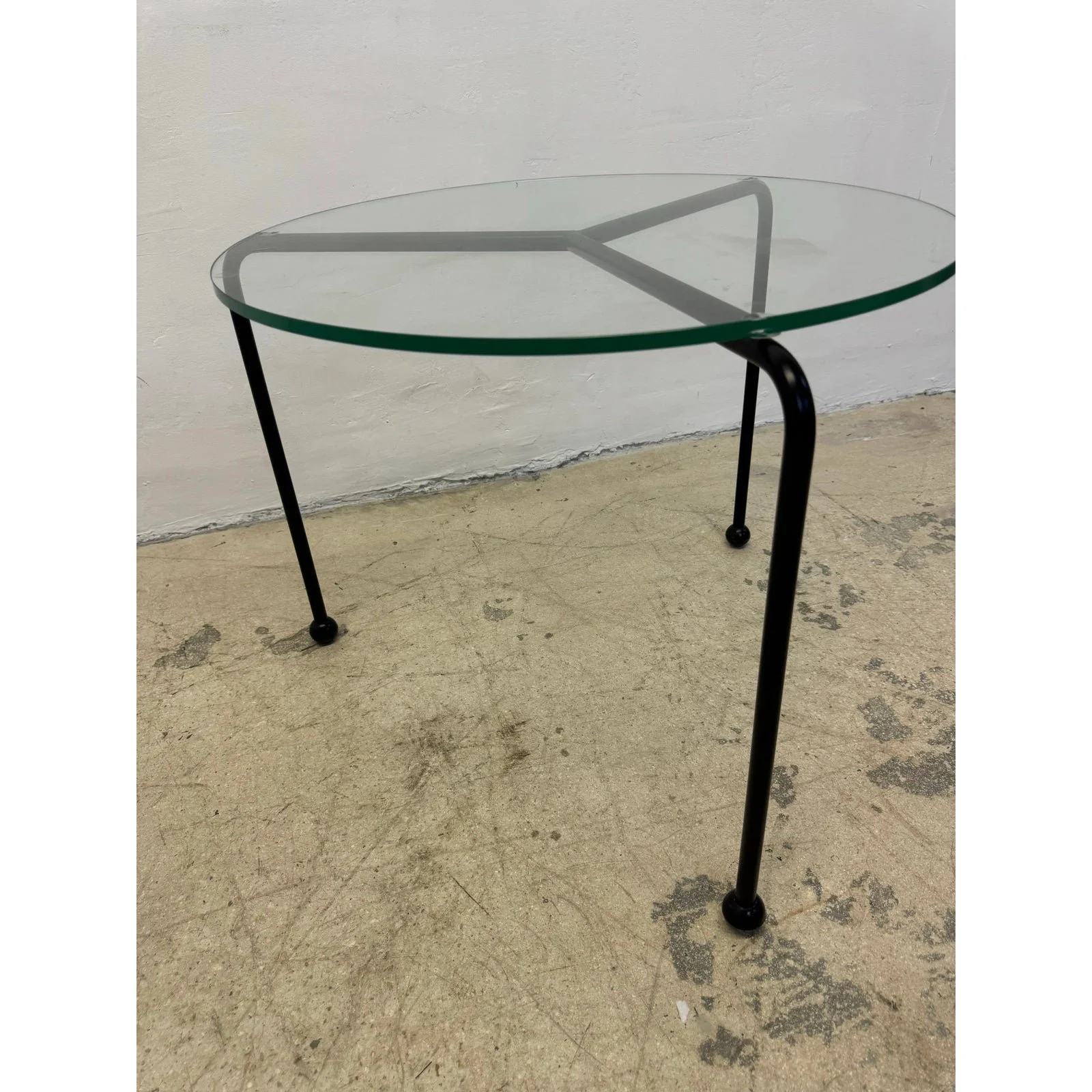 postmodern-black-enameled-metal-and-glass-top-side-table-1980s-9533