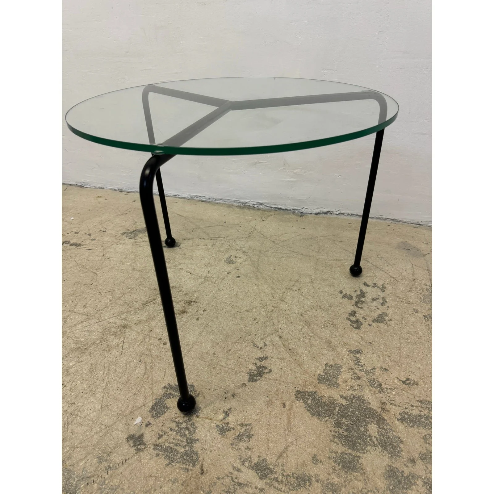 postmodern-black-enameled-metal-and-glass-top-side-table-1980s-0416