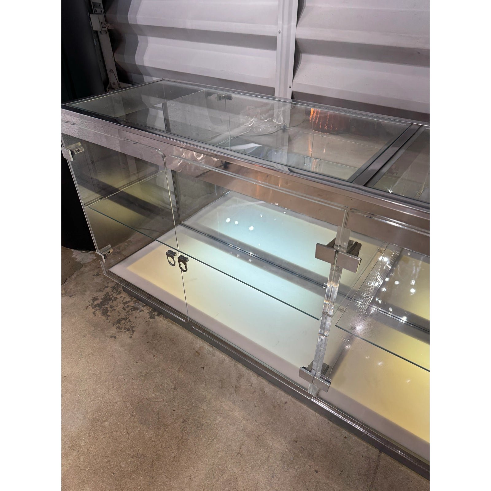 mid-century-acyclic-and-glass-light-up-display-sideboard-or-credenza-with-shelves-1970s-4924