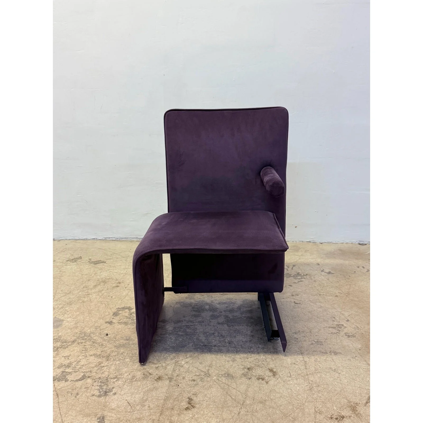 maurizio-salvato-postmodern-point-chairs-for-saporiti-italia-set-of-four-4649