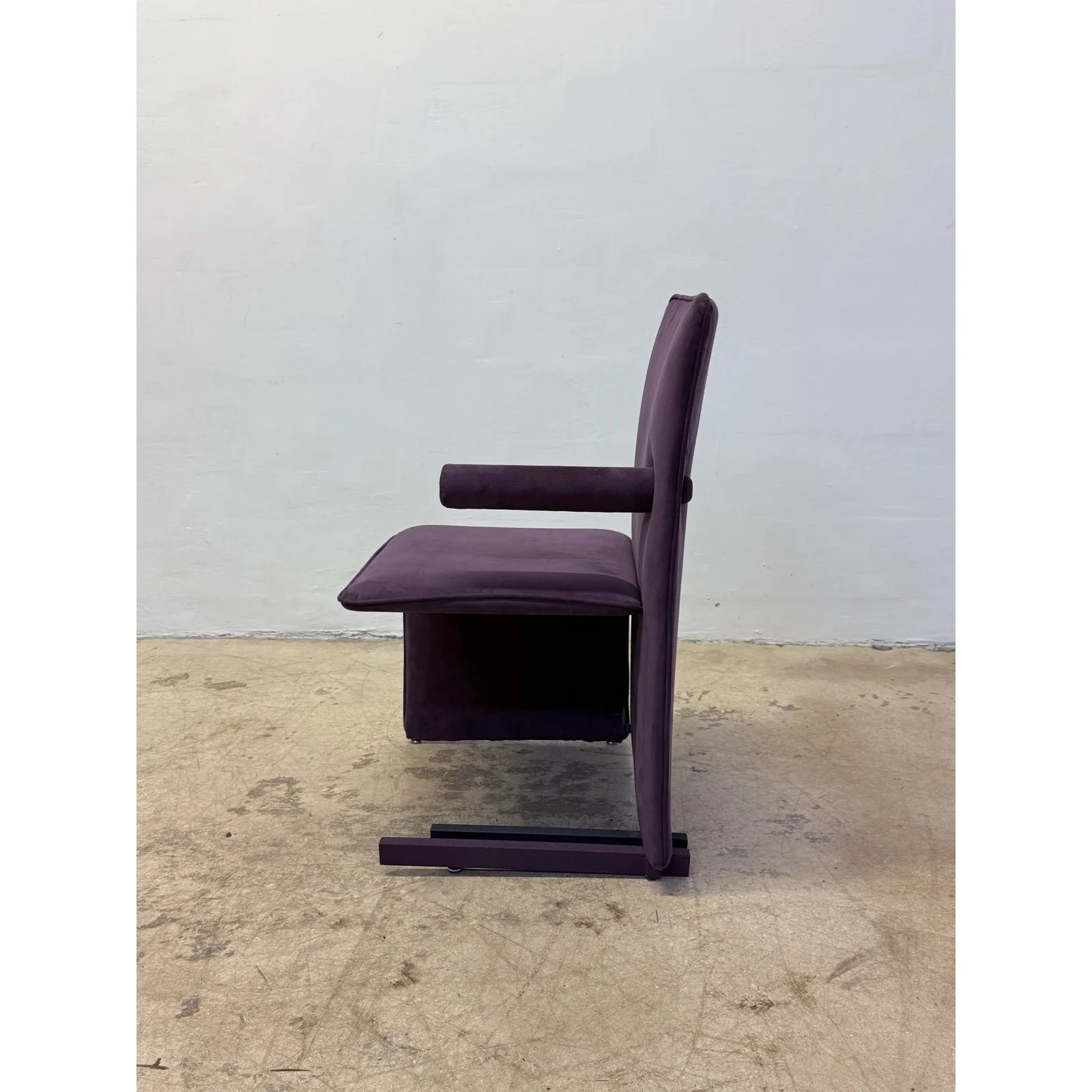 maurizio-salvato-postmodern-point-chairs-for-saporiti-italia-set-of-four-0701