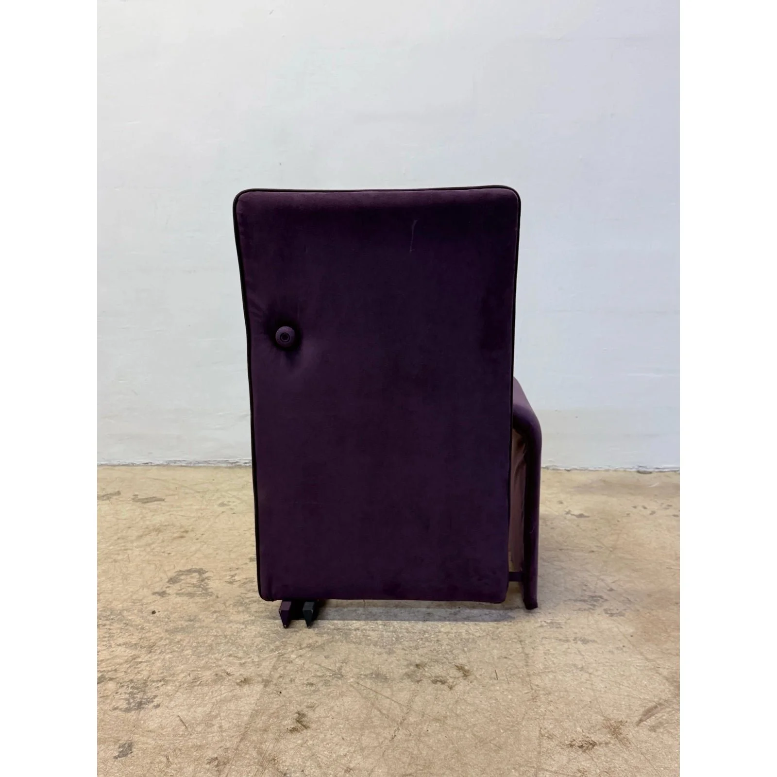 maurizio-salvato-postmodern-point-chairs-for-saporiti-italia-set-of-four-7111