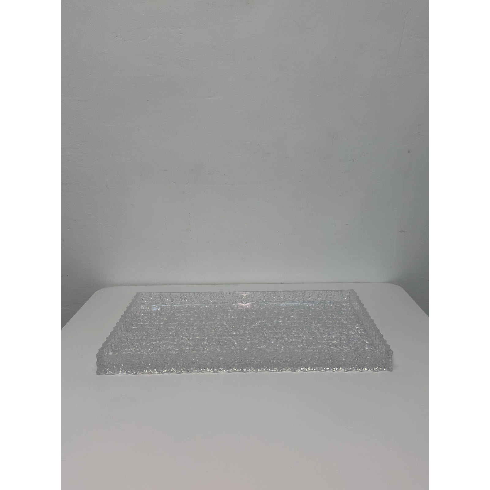 william-bounds-grainware-faceted-lucite-service-tray-1960s-8110
