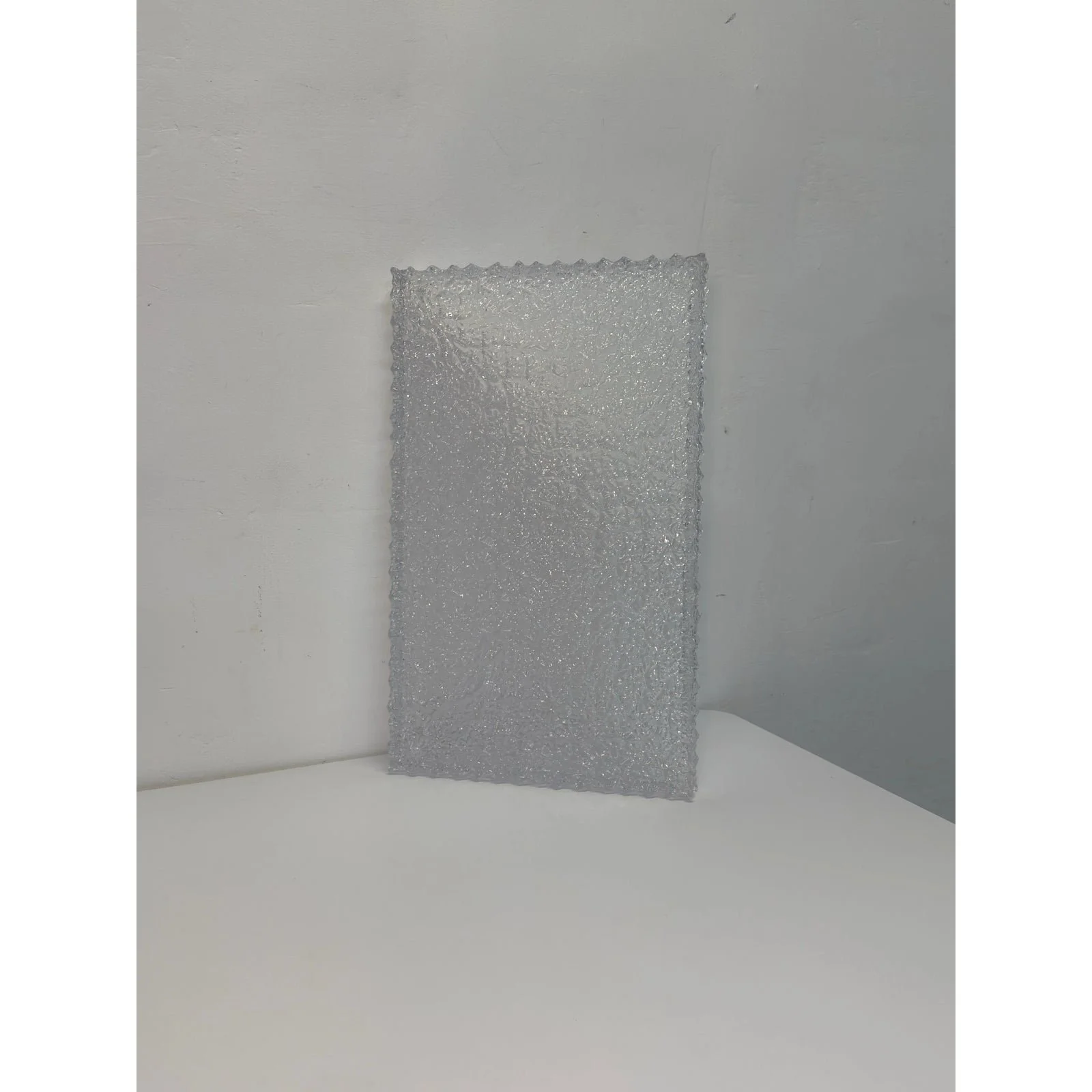 william-bounds-grainware-faceted-lucite-service-tray-1960s-7441