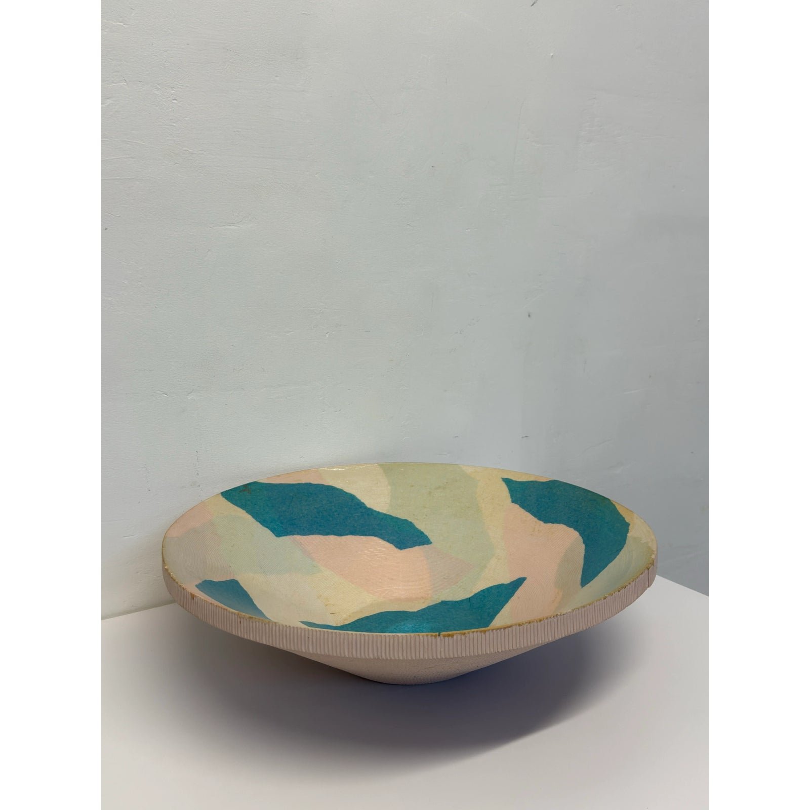 mid-90s-corrugated-cardboard-bowl-with-camo-design-2190