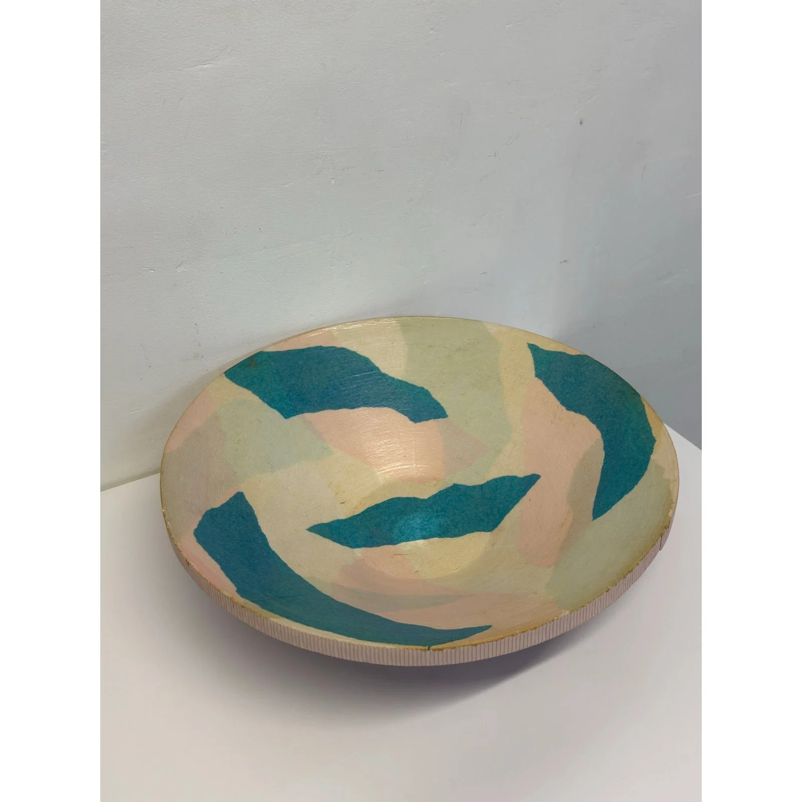 mid-90s-corrugated-cardboard-bowl-with-camo-design-7468