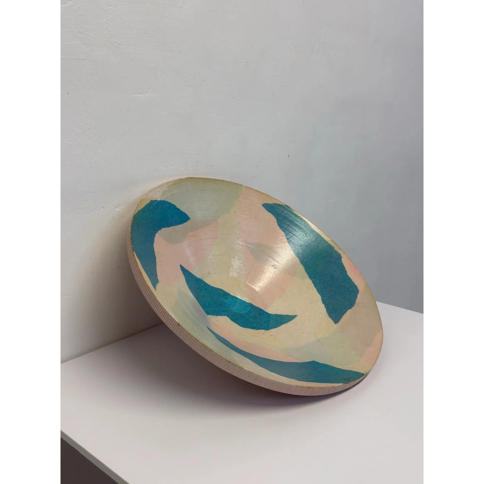 mid-90s-corrugated-cardboard-bowl-with-camo-design-8321