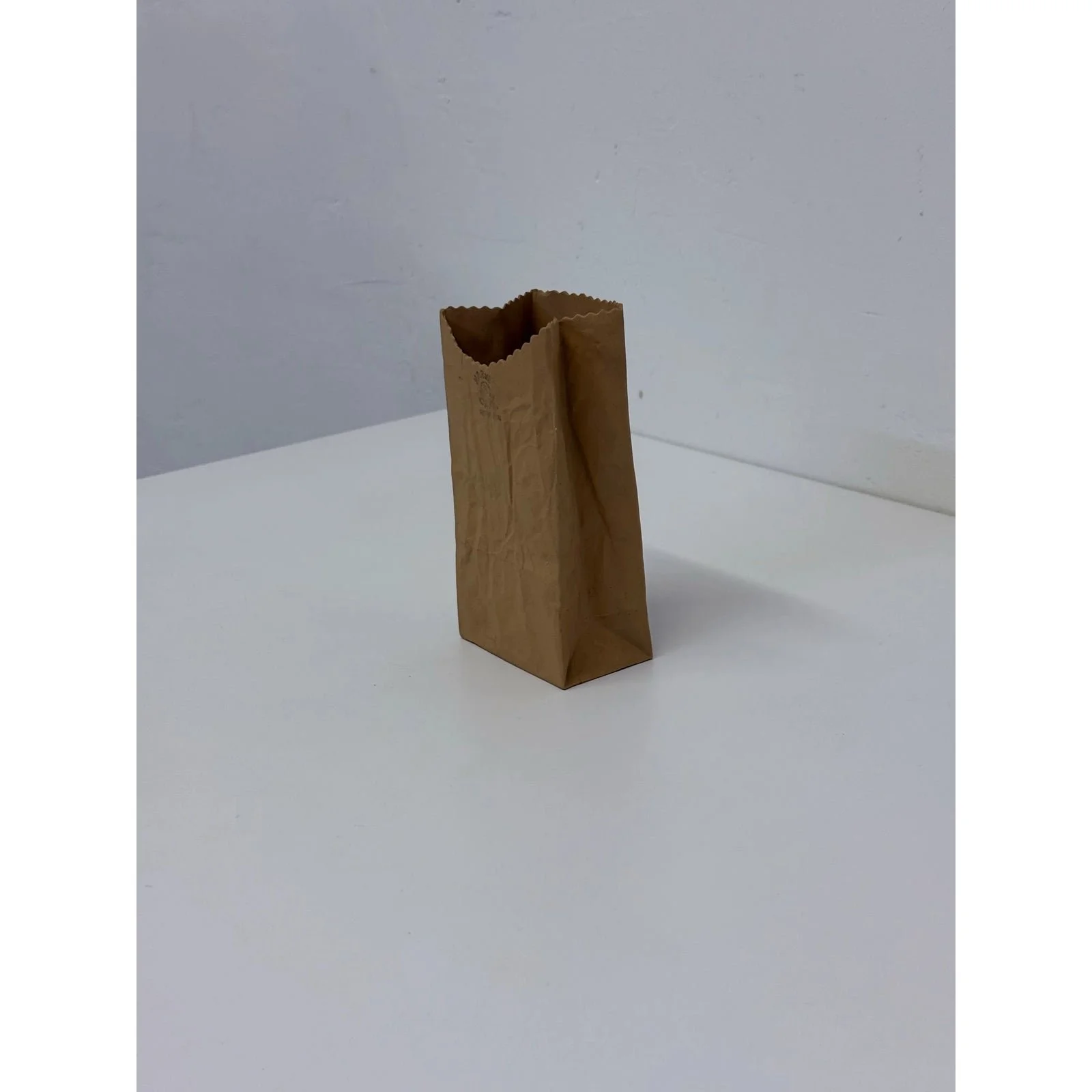 michael-harvey-ceramic-brown-paper-bag-pop-art-sculpture-1970s-8281