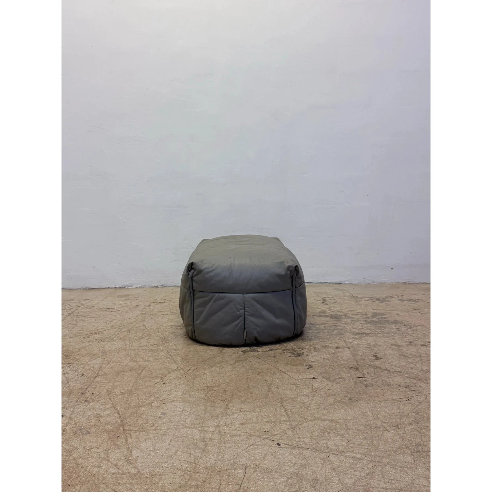 michel-ducaroy-brigantin-leather-ottoman-or-footstool-for-ligne-roset-1970s-2356