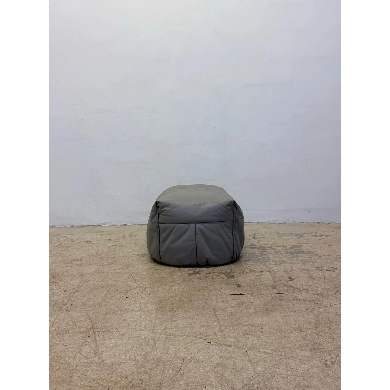 michel-ducaroy-brigantin-leather-ottoman-or-footstool-for-ligne-roset-1970s-3368