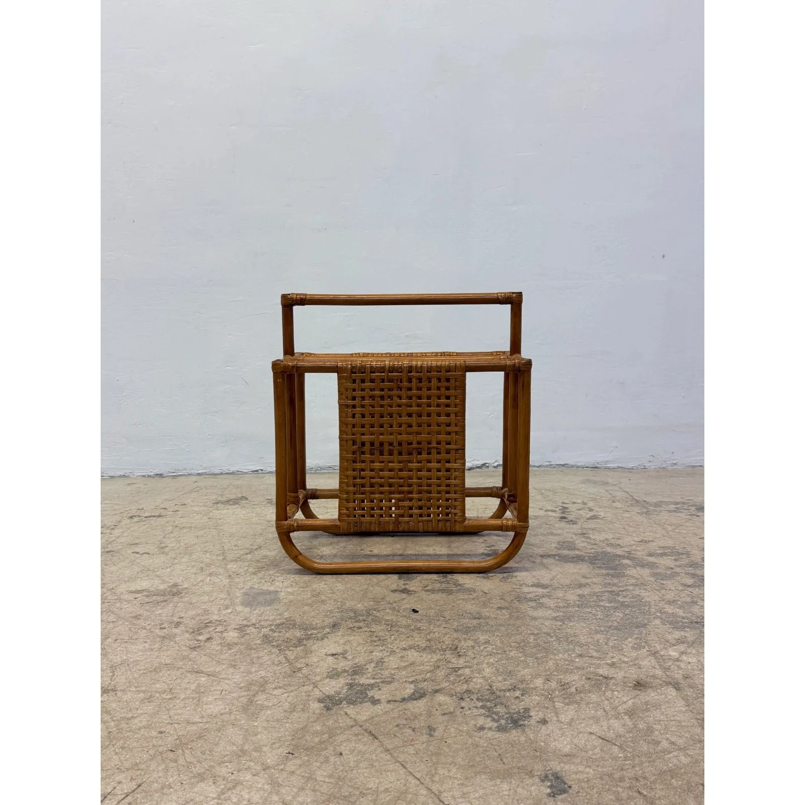 mid-century-bamboo-and-rattan-magazine-rack-1970s-0128