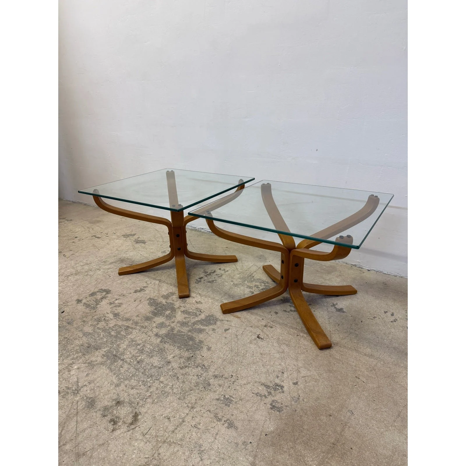 sigurd-ressell-falcon-end-tables-for-vatne-mbler-a-pair-1559