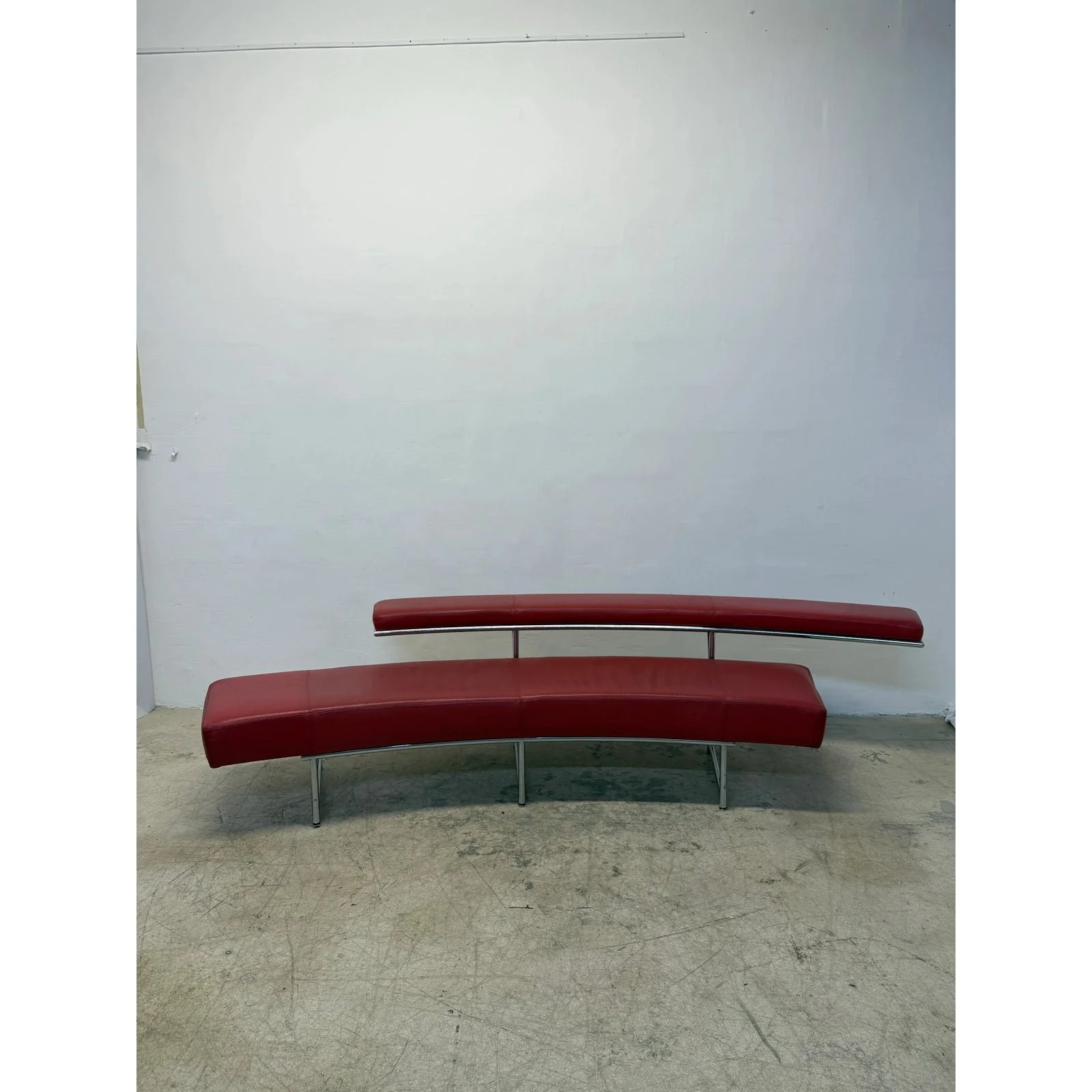 eileen-gray-monte-carlo-red-leather-and-chrome-sofa-for-classicon-0189
