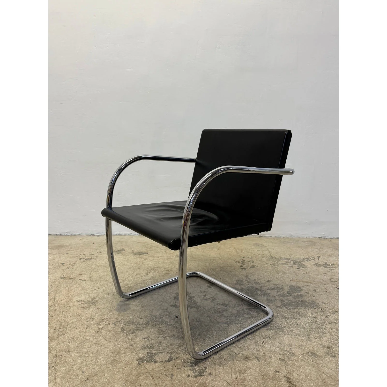 mies-van-der-rohe-tubular-brno-black-leather-245-chair-for-knoll-1980s-5974
