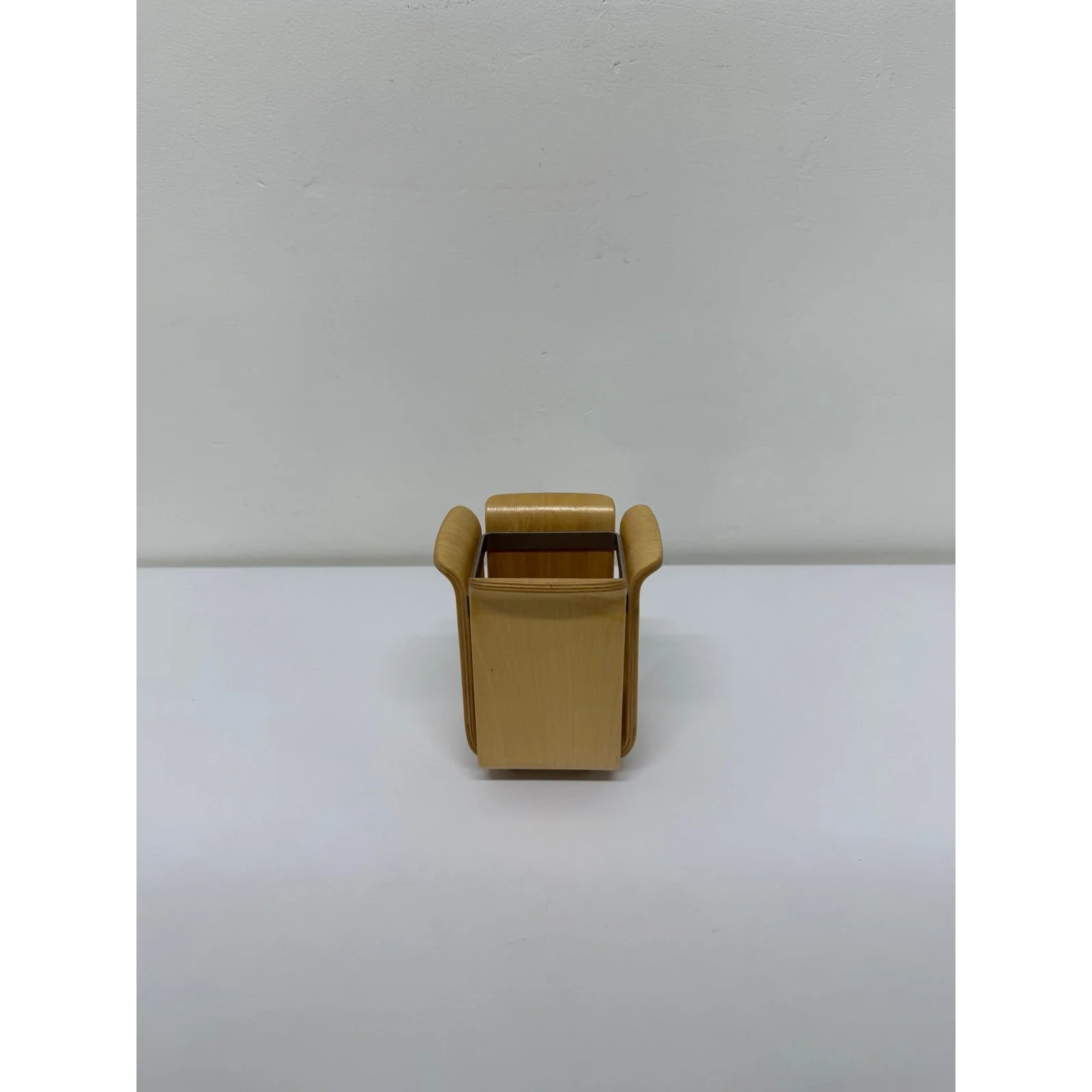 michael-graves-modern-bentwood-desk-accessory-organizer-set-9256
