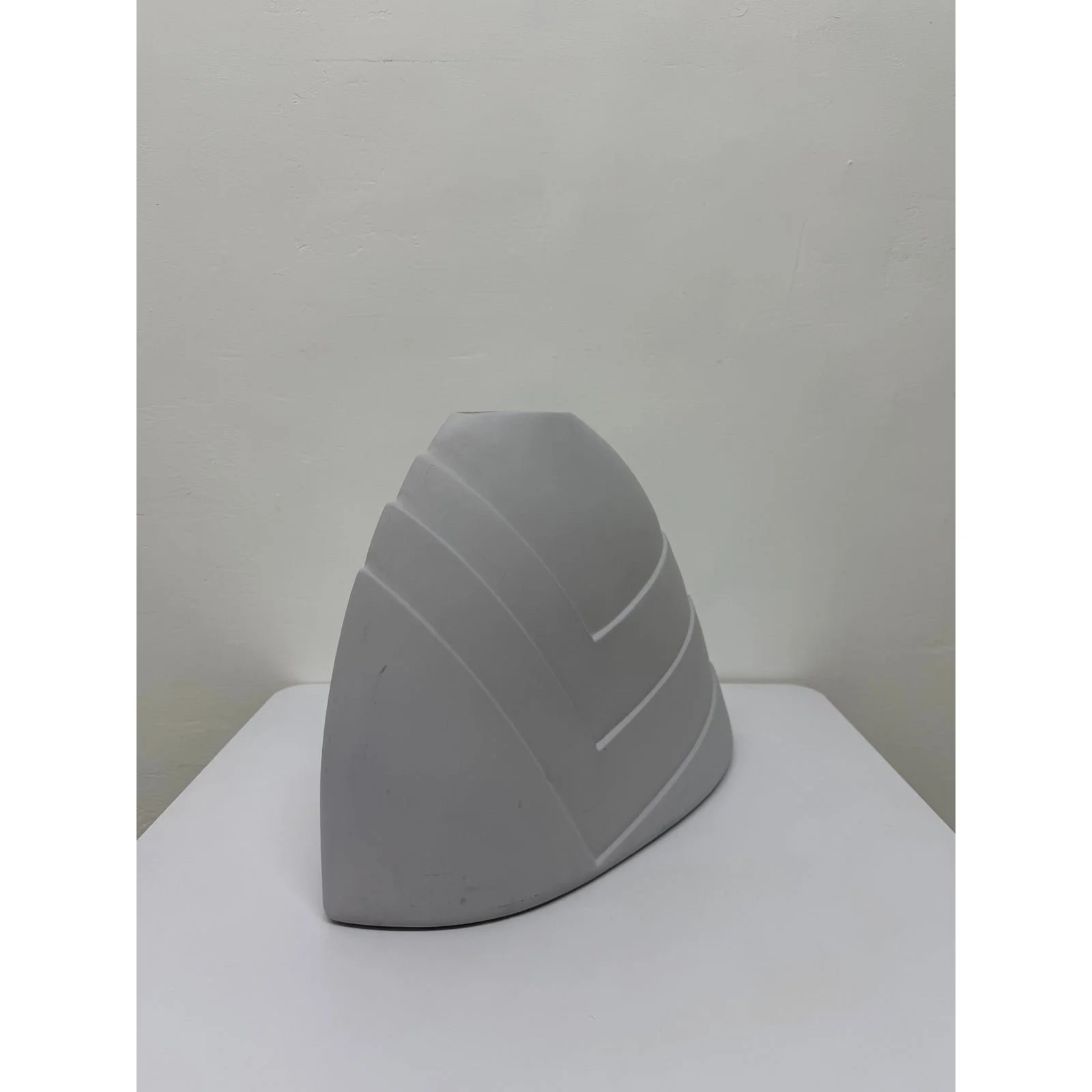 art-deco-revival-large-scale-ceramic-vase-1980s-1047